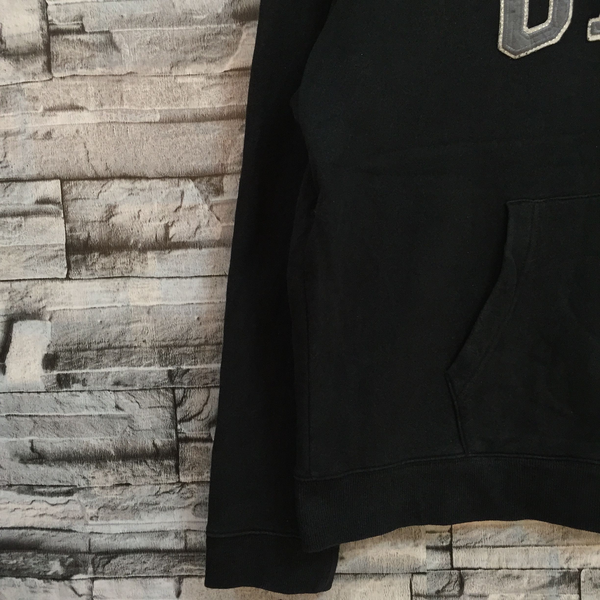 Gap × Vintage GAP hoodie big logo embroidered size XL black Size US XL / EU 56 / 4 - 4 Thumbnail