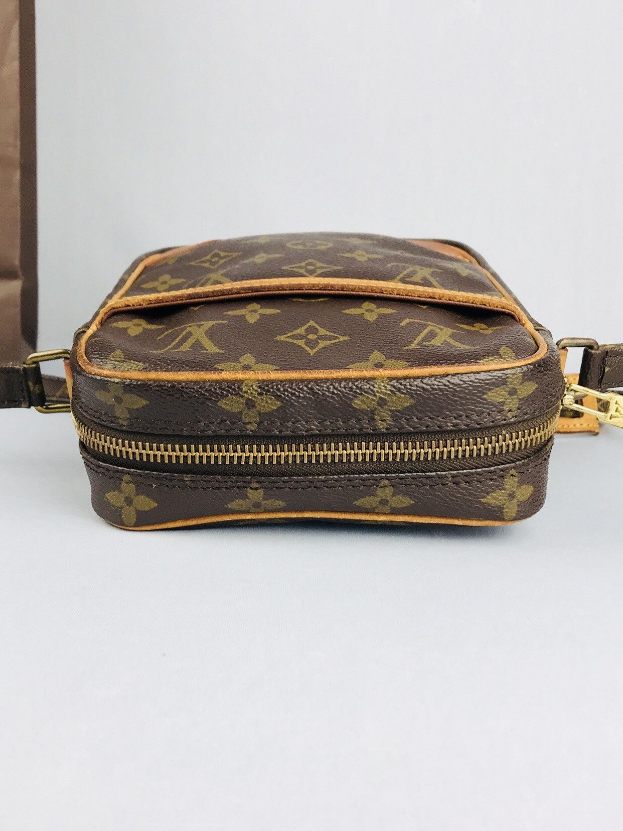 Louis Vuitton PREOWNED Authentic Louis Vuitton Danube PM Shoulderbag Size ONE SIZE - 19 Thumbnail