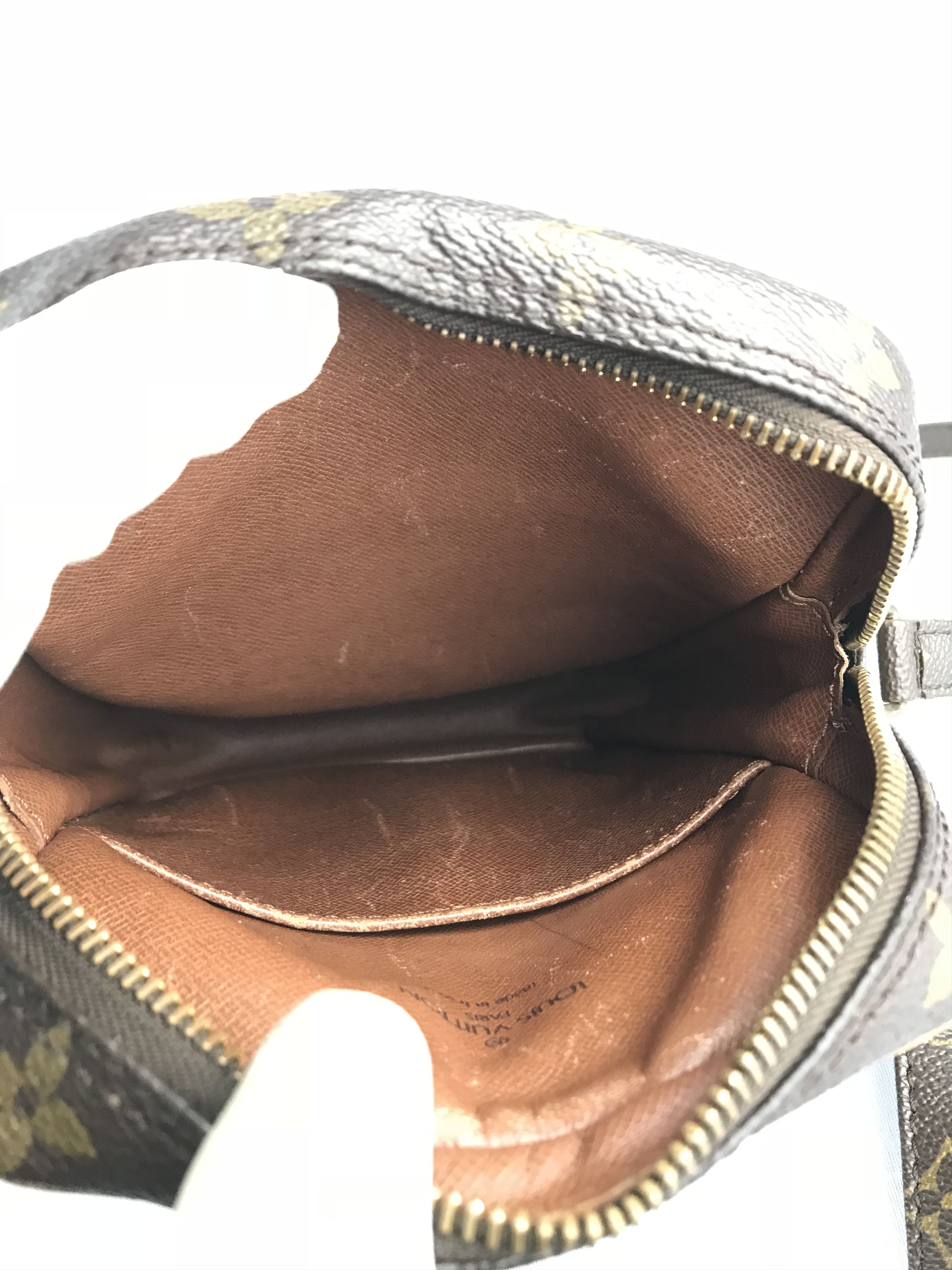 Louis Vuitton PREOWNED Authentic Louis Vuitton Danube PM Shoulderbag Size ONE SIZE - 2 Thumbnail