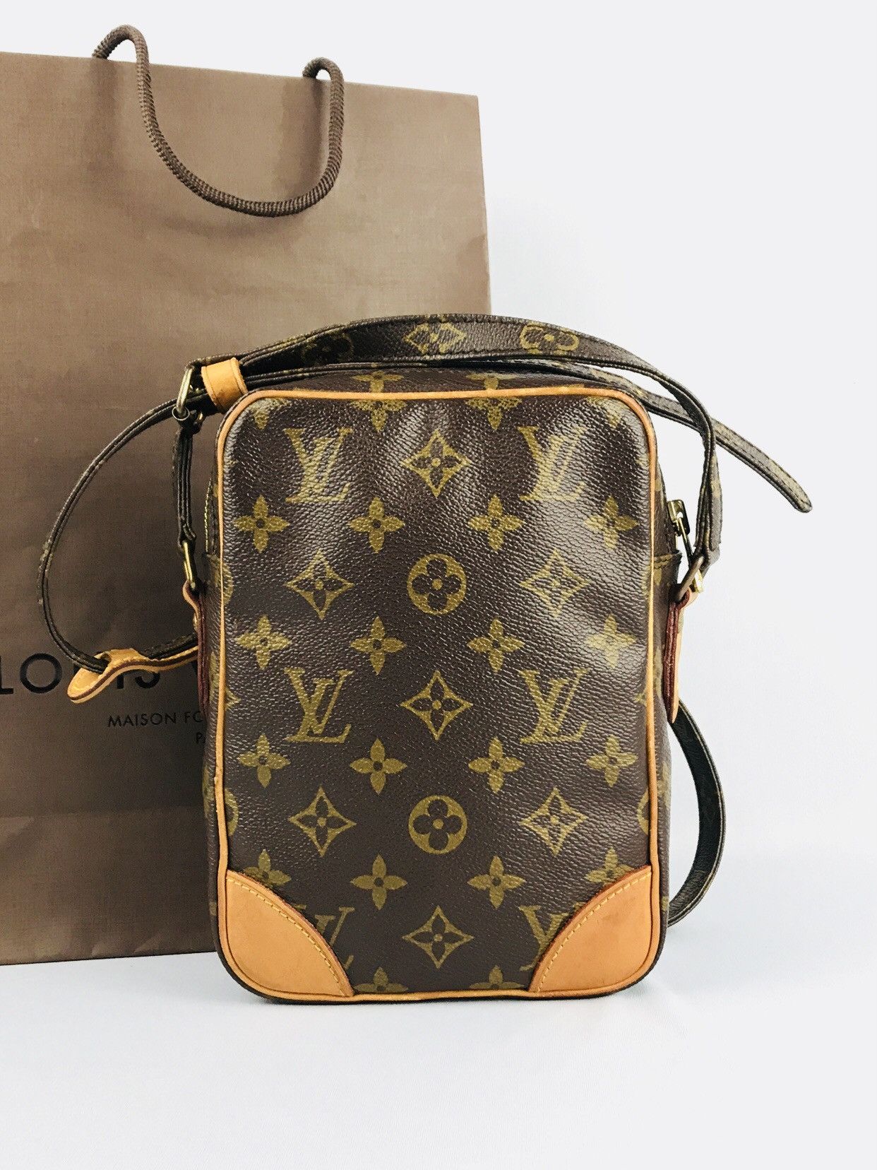 Louis Vuitton PREOWNED Authentic Louis Vuitton Danube PM Shoulderbag Size ONE SIZE - 10 Thumbnail