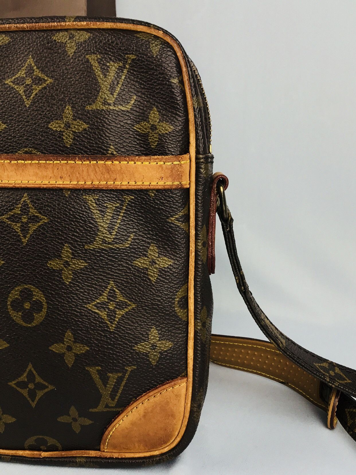 Louis Vuitton PREOWNED Authentic Louis Vuitton Danube PM Shoulderbag Size ONE SIZE - 15 Thumbnail