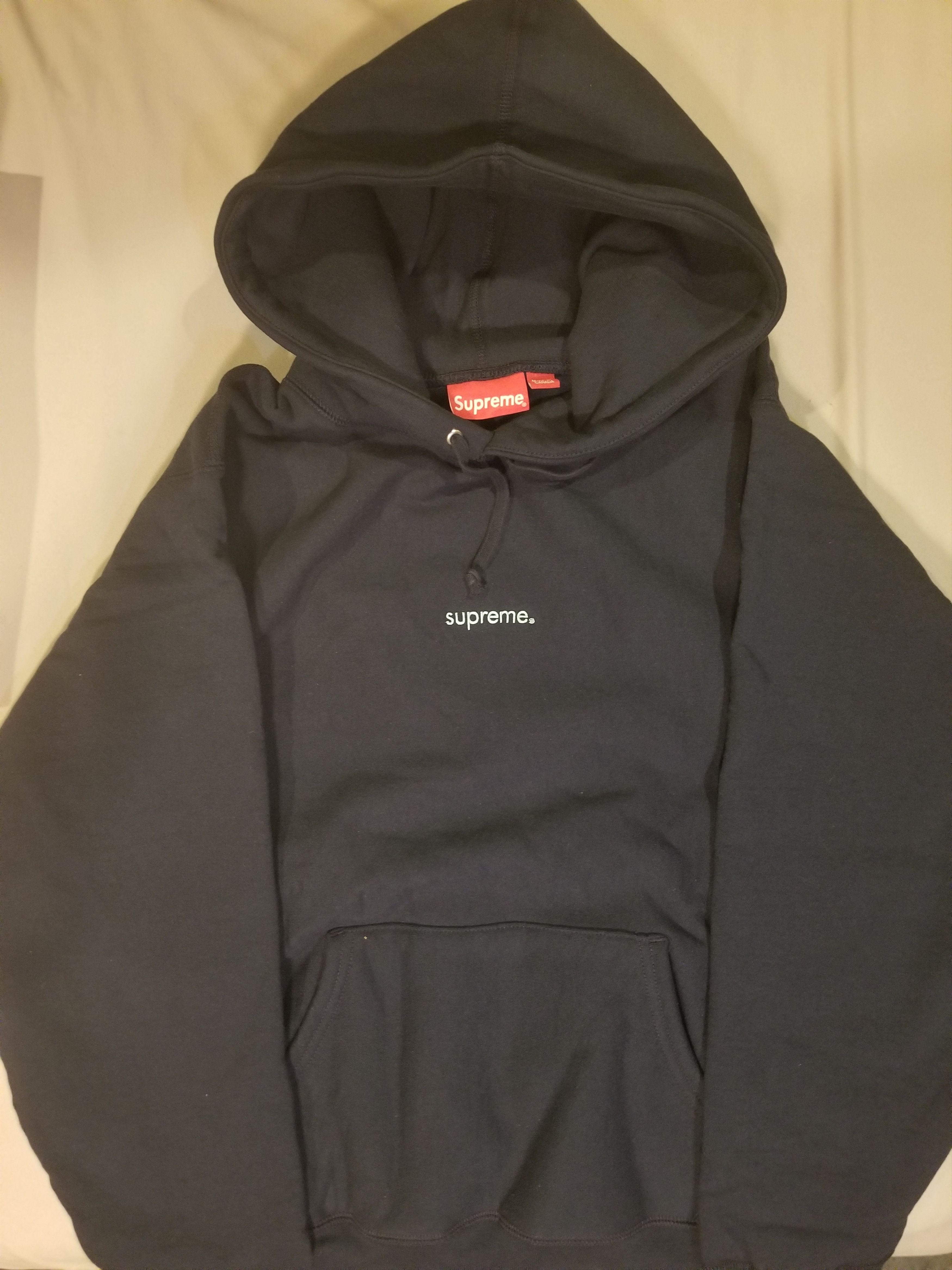 Supreme trademark hotsell hooded sweatshirt black