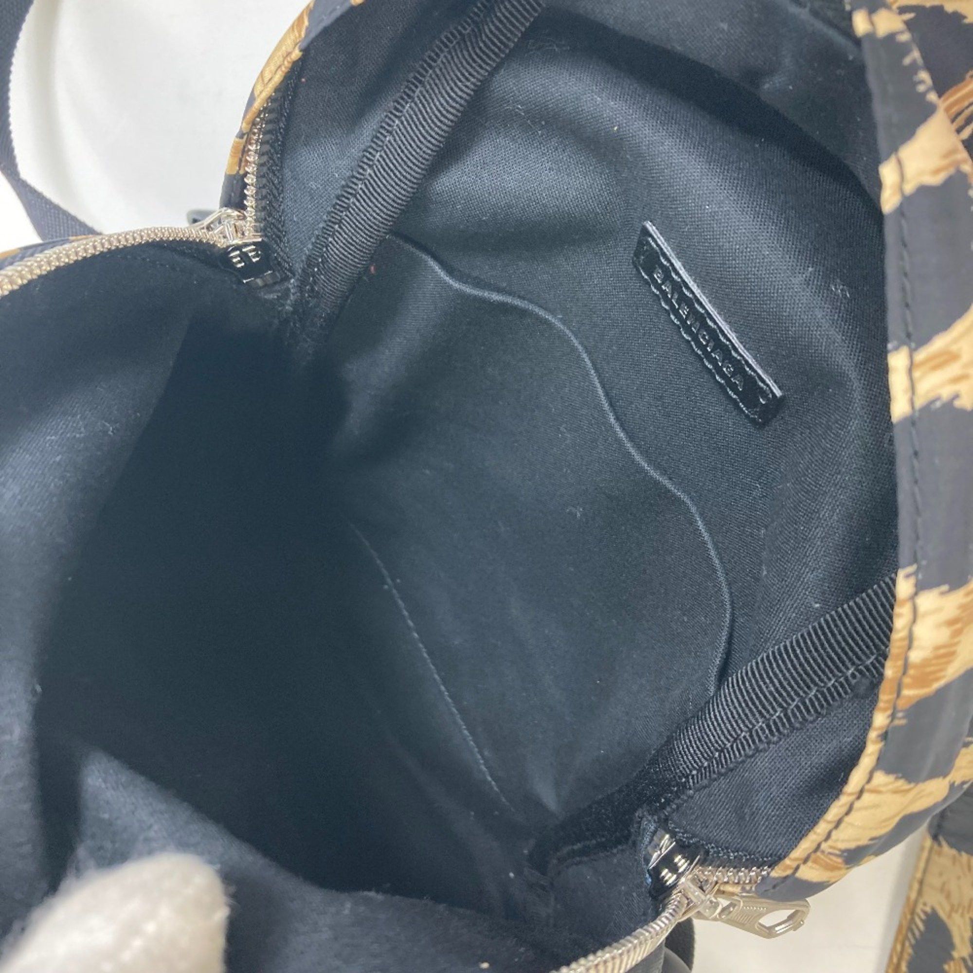 Balenciaga Balenciaga 580026 Leopard leopard print leopard bag backpack bag Backpack Beige Black Size ONE SIZE - 12 Thumbnail