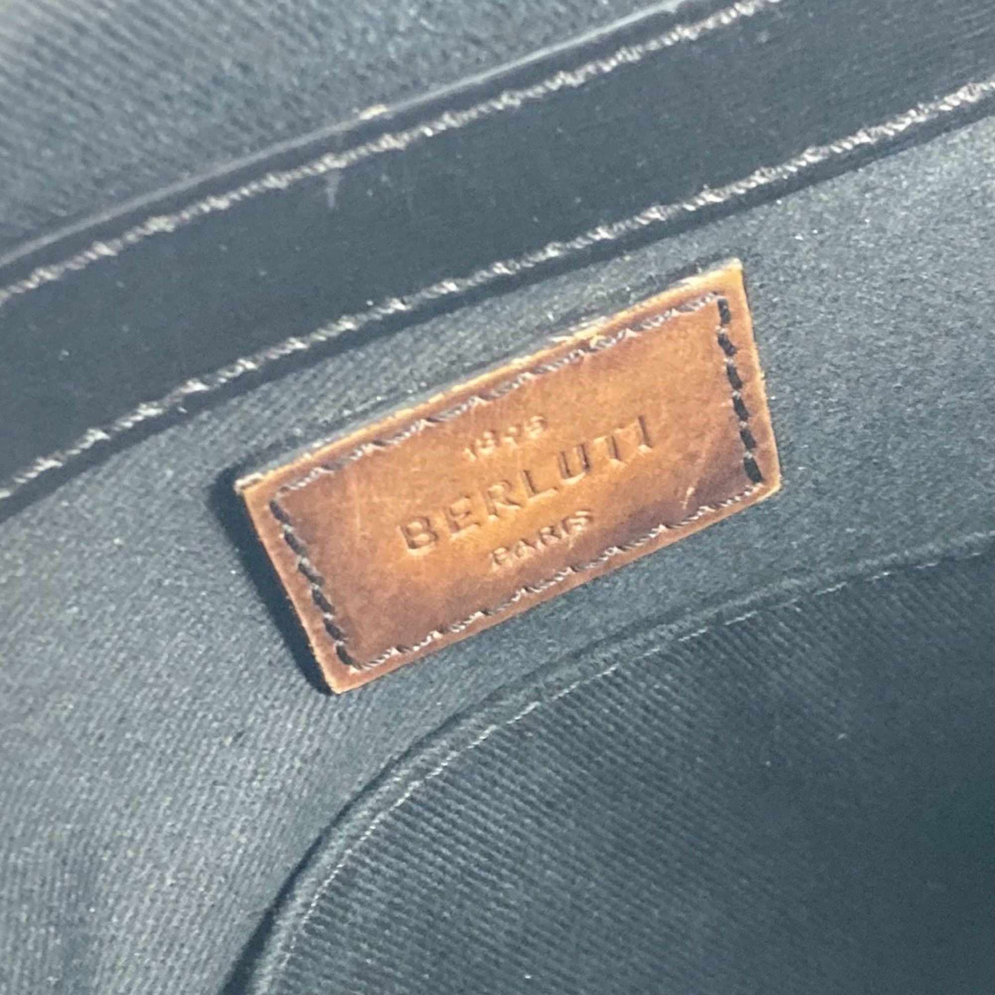 Berluti Berlutti Crossbody flap Messenger Shoulder Bag BlackBased Gray Based Size ONE SIZE - 4 Thumbnail
