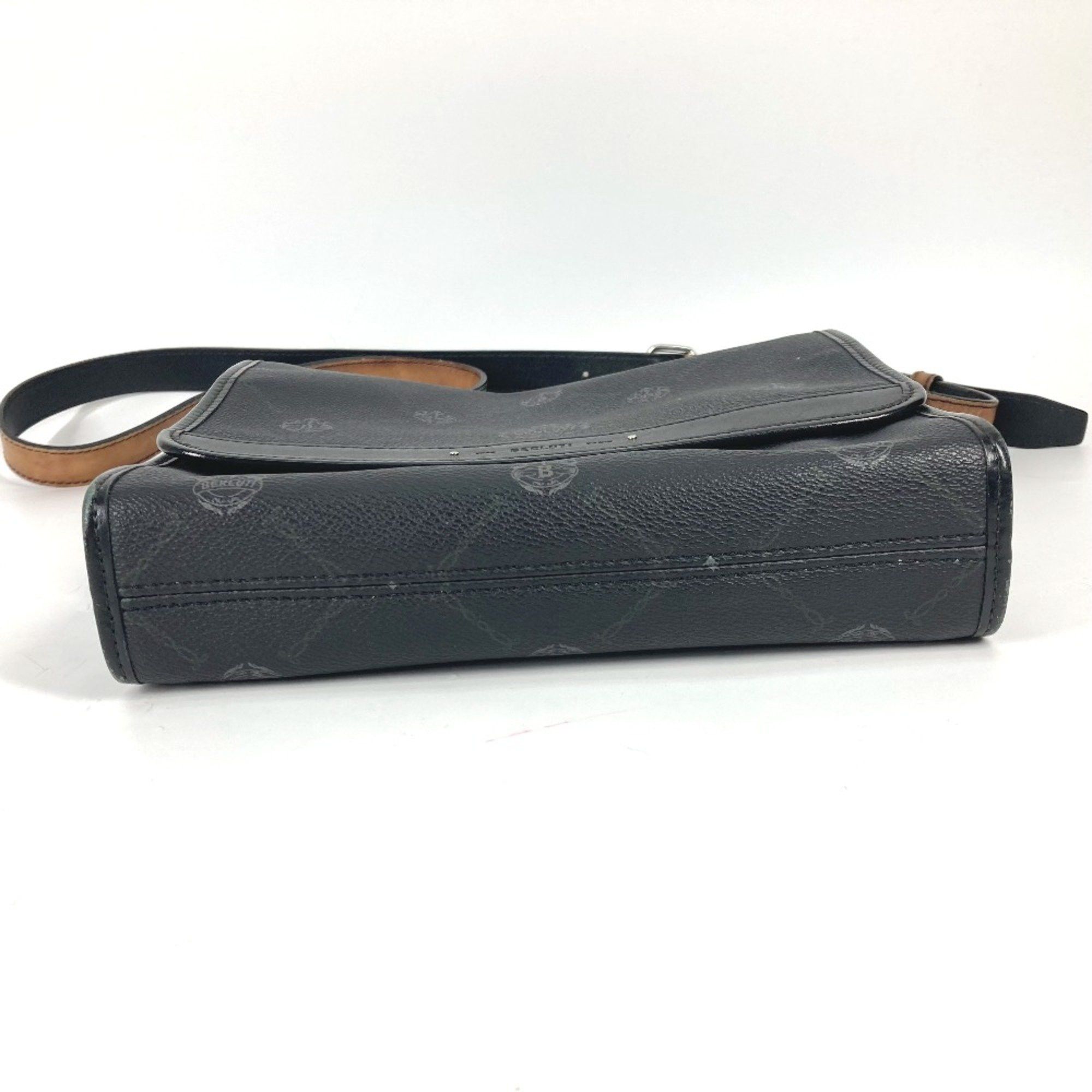 Berluti Berlutti Crossbody flap Messenger Shoulder Bag BlackBased Gray Based Size ONE SIZE - 10 Thumbnail
