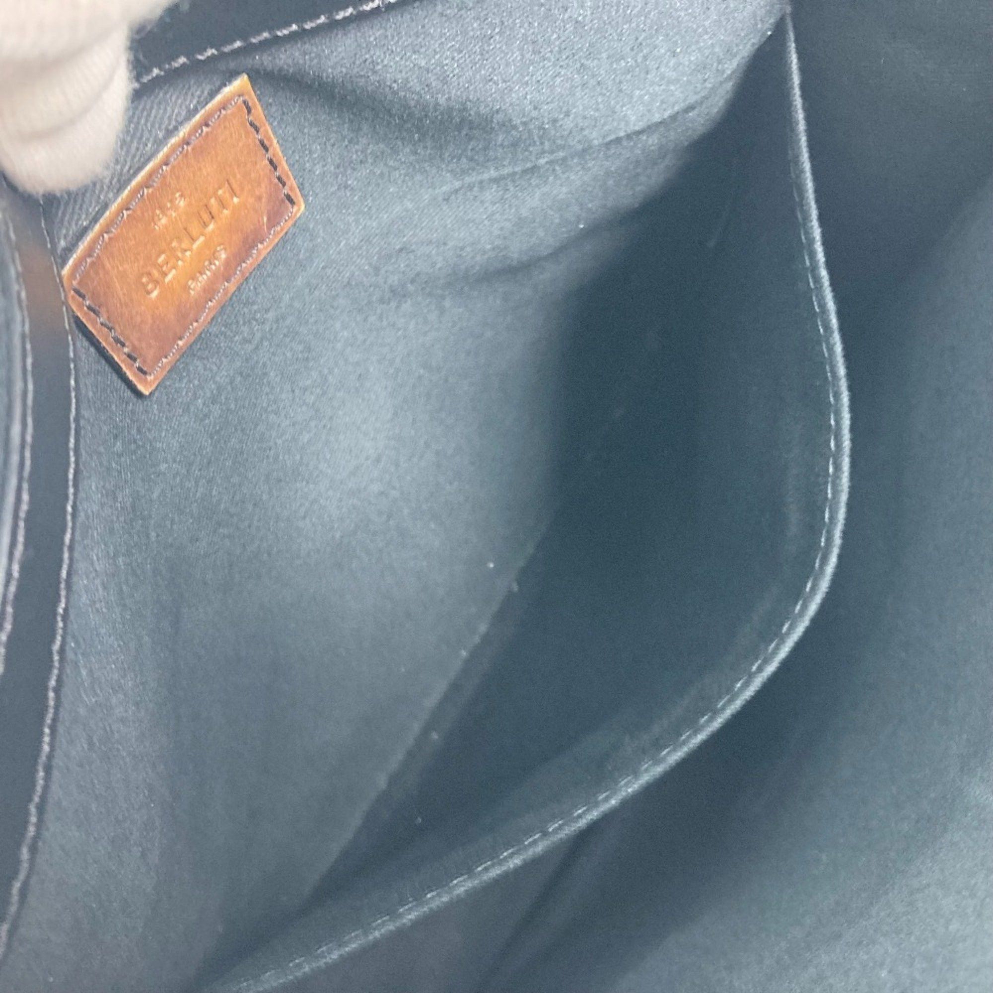 Berluti Berlutti Crossbody flap Messenger Shoulder Bag BlackBased Gray Based Size ONE SIZE - 7 Thumbnail