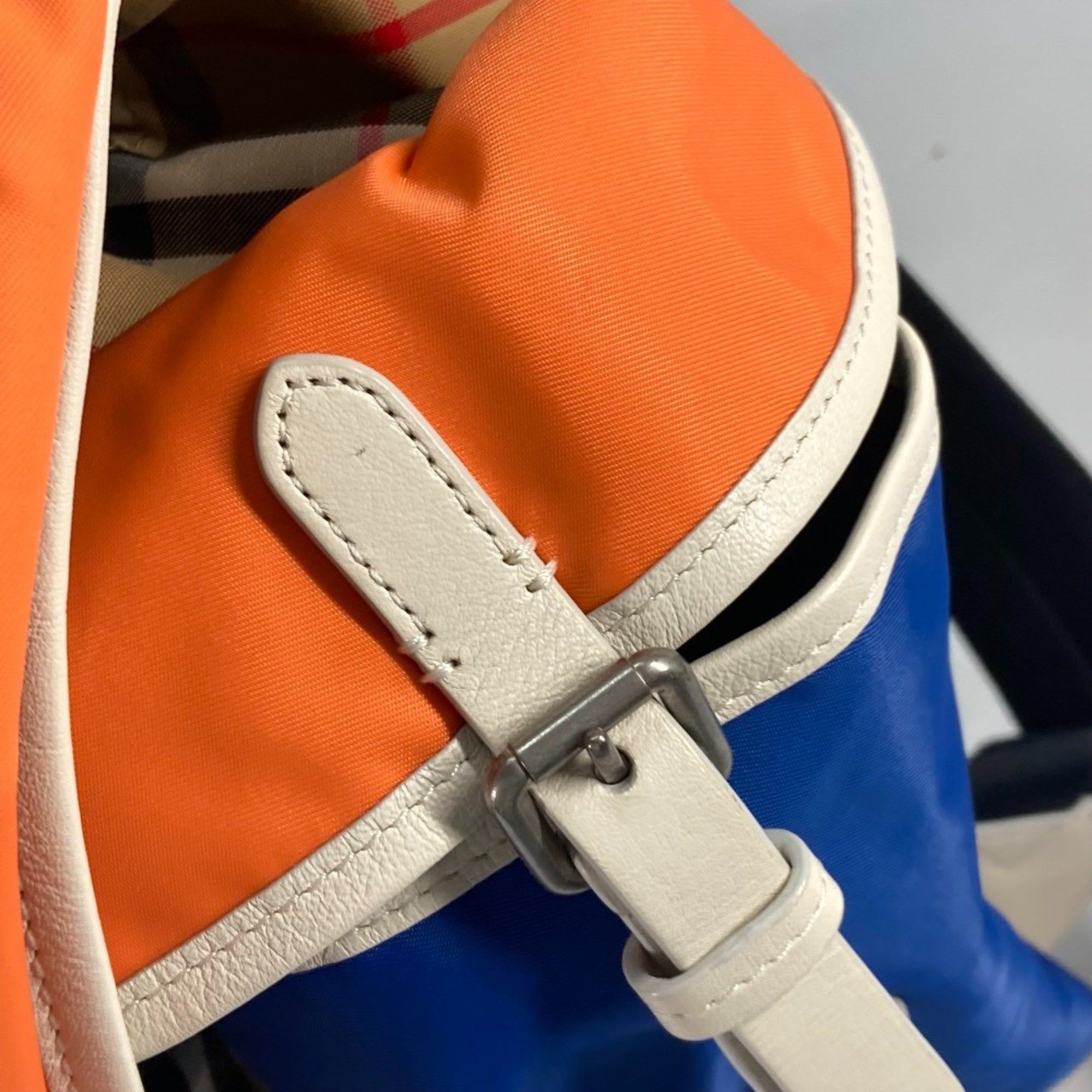 Burberry Burberry 4078448 Bag Backpack Backpack Beige Orange x blue Size ONE SIZE - 9 Thumbnail