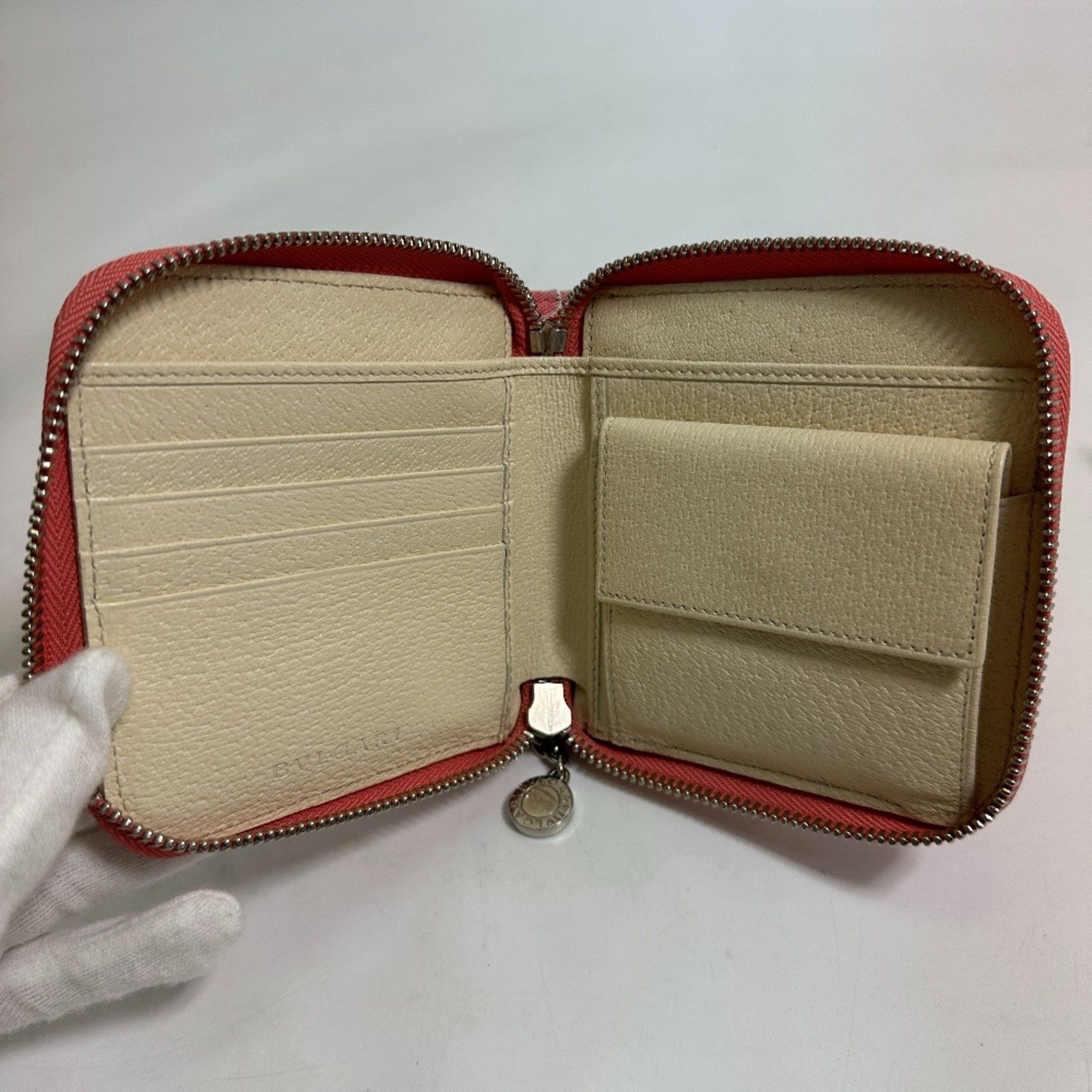 Bvlgari Bvlgari Logo mania Zip Around Folded wallet pink White Size ONE SIZE - 8 Thumbnail