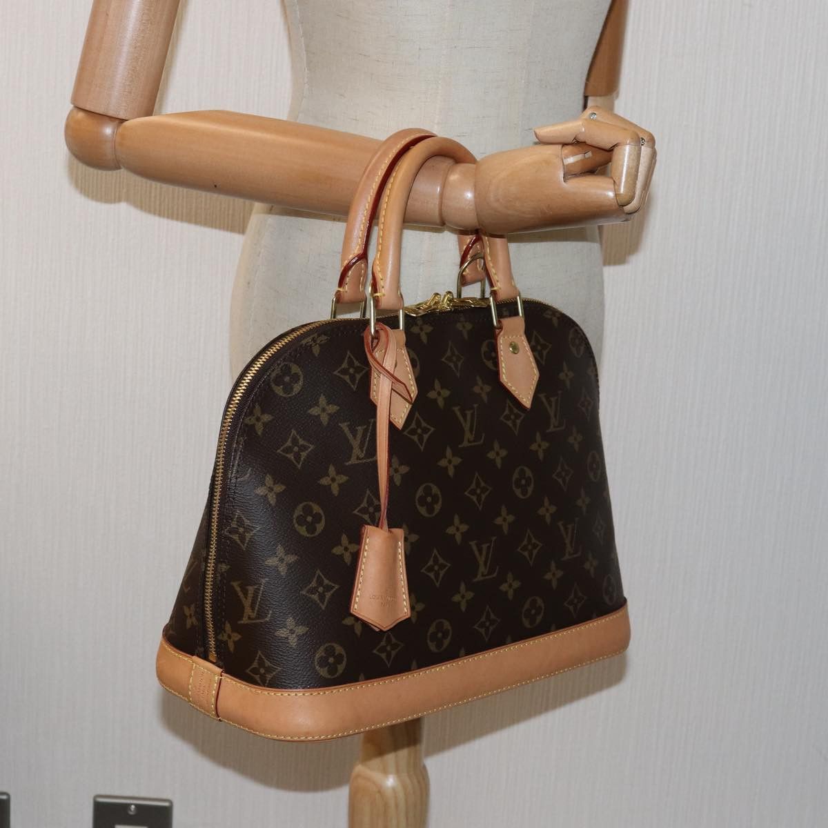 Louis Vuitton Louis Vuitton Alma handbag Size ONE SIZE - 7 Thumbnail