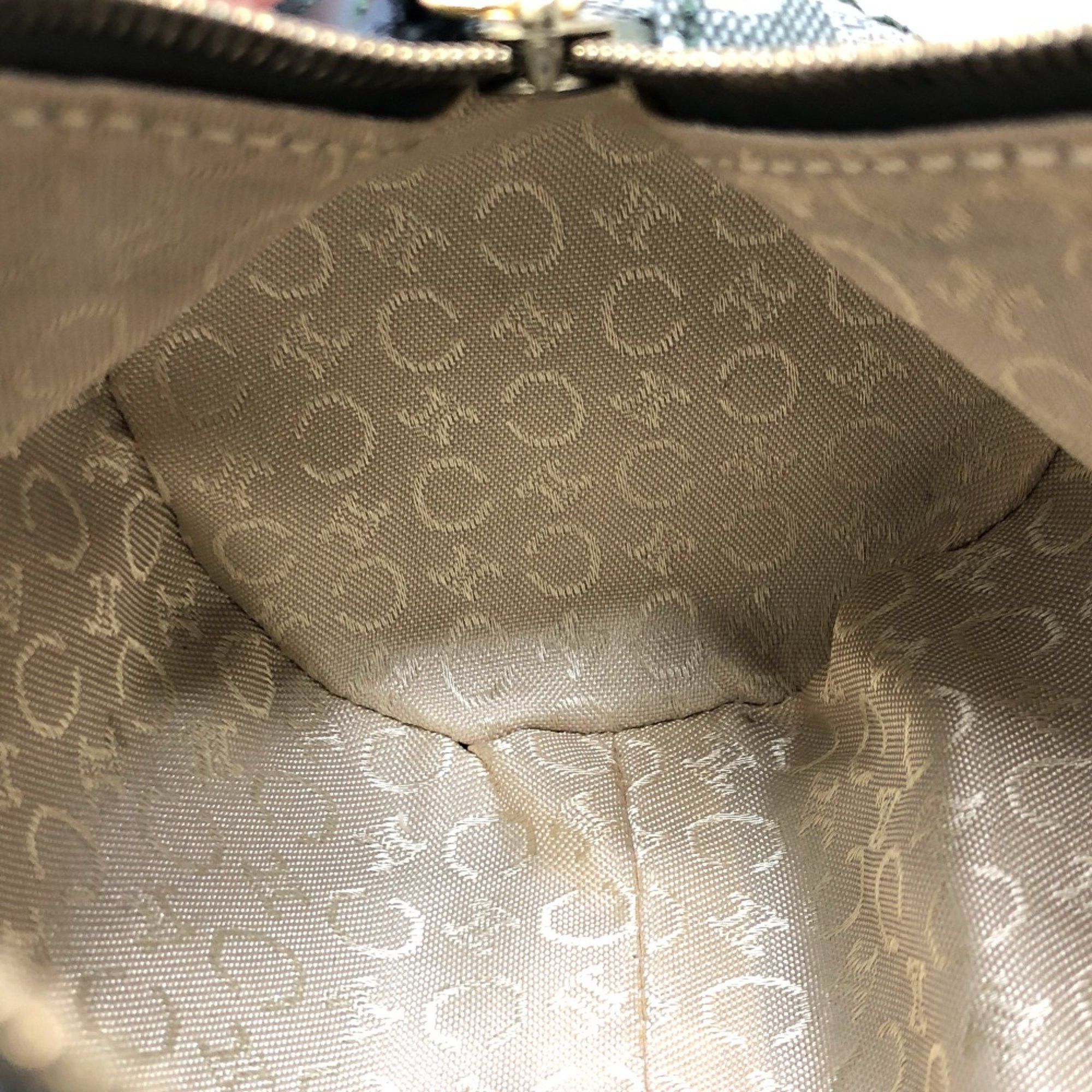 Celine CELINE C Macadam Cosmetics Pouch Vanity Bag Accessories Pouch khaki GoldHardware Size ONE SIZE - 8 Thumbnail