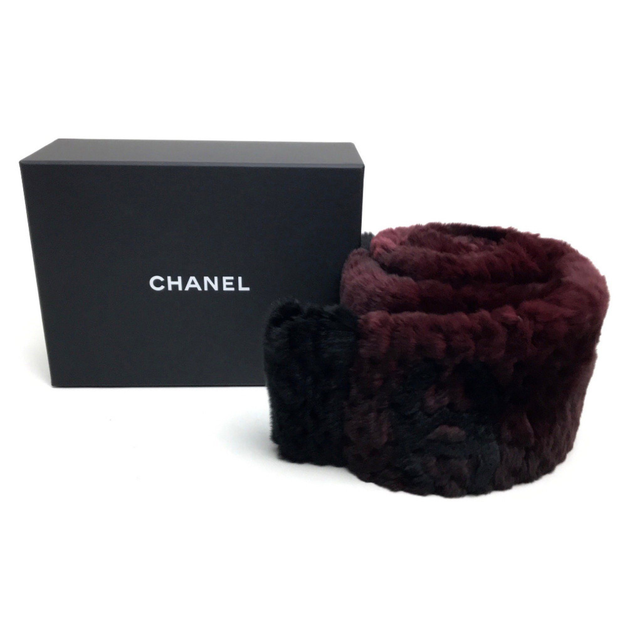 Chanel Chanel CC Mark Scarf Red Bordeaux Black Size ONE SIZE - 5 Thumbnail