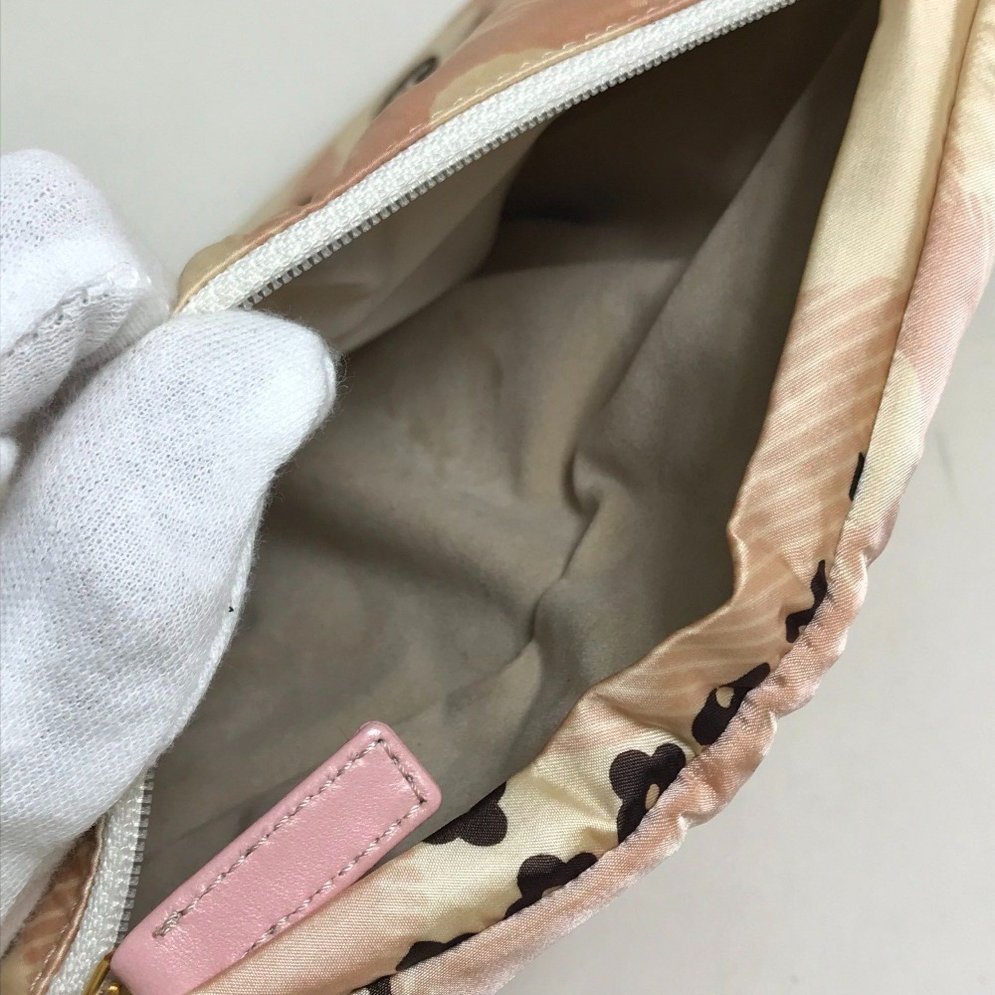 Chanel Chanel Eye mask pouch pillow set Travel case pink Size ONE SIZE - 6 Thumbnail