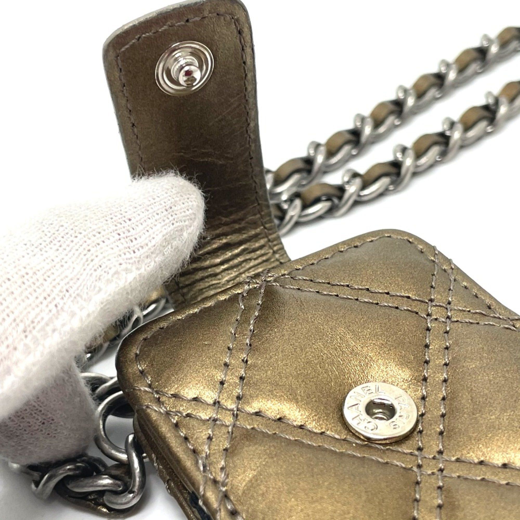 Chanel Chanel A32475 06A Matelasse Multi case mini Chain Shoulder Bag Gold x SilverHardware Size ONE SIZE - 8 Thumbnail