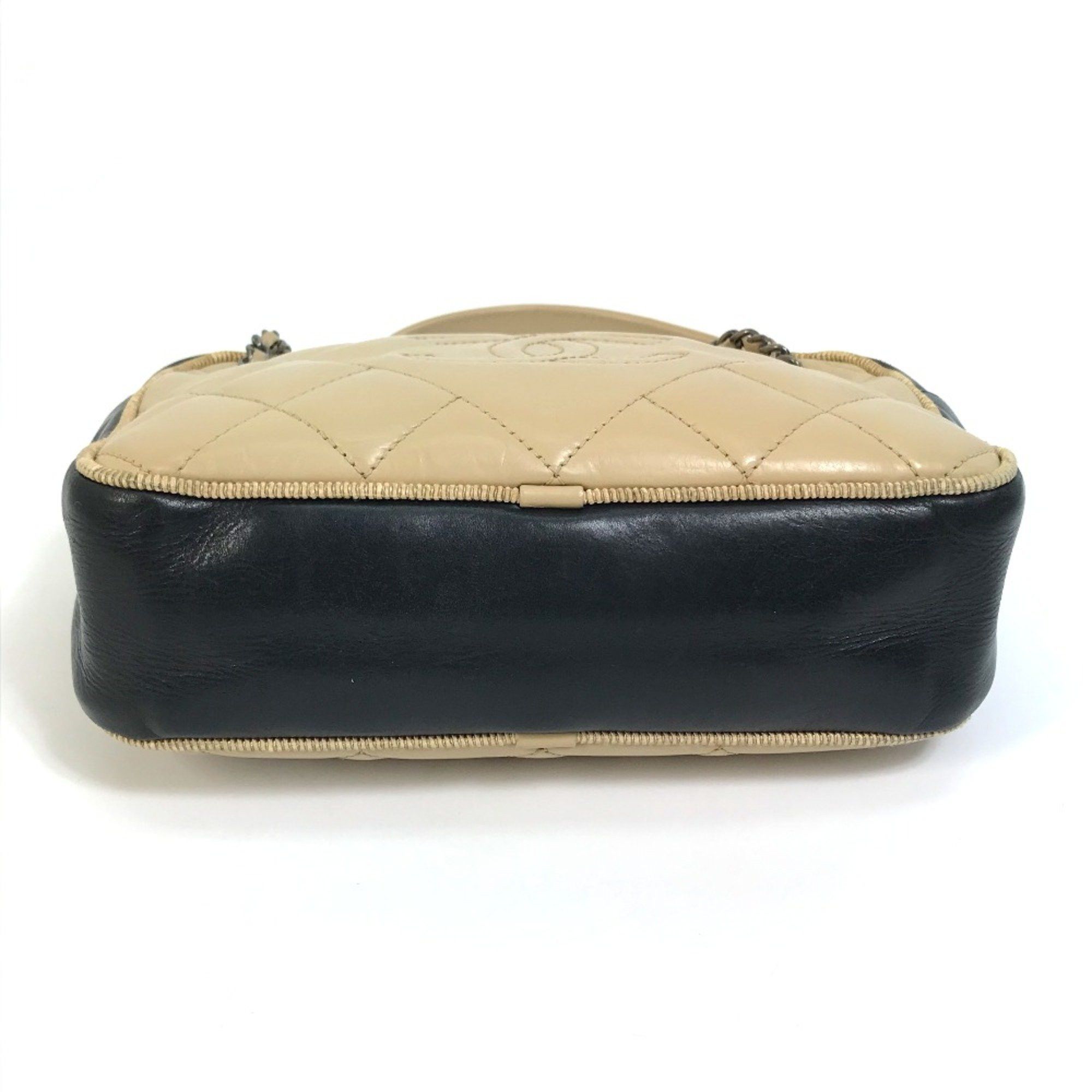 Chanel Chanel CC Mark Bag Chain Shoulder Bag Beige x Black Size ONE SIZE - 3 Thumbnail