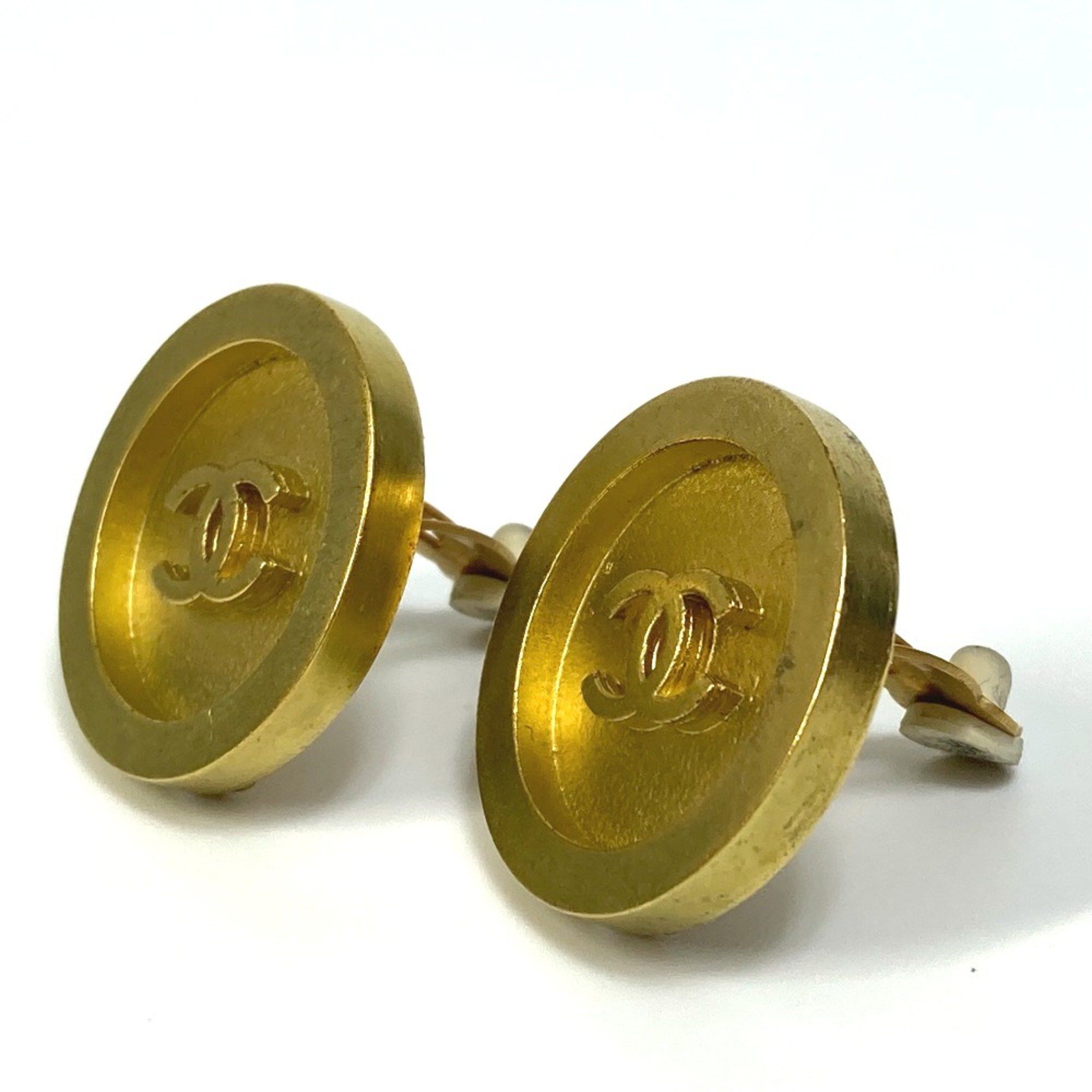 Chanel Chanel CC Mark Circle Round Earrings Gold Size ONE SIZE - 2 Thumbnail