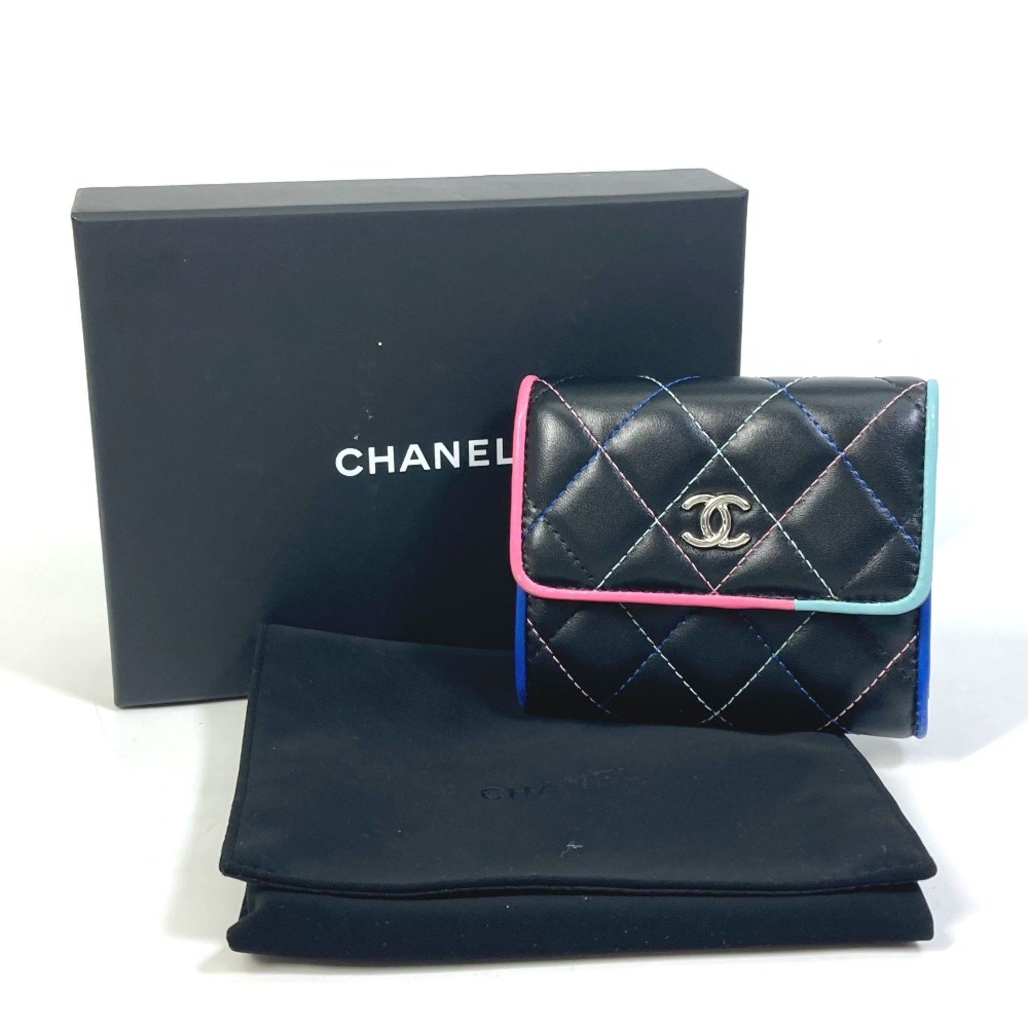 Chanel Chanel CC Mark Compact wallet Trifold wallet Black SilverHardware Size ONE SIZE - 14 Thumbnail