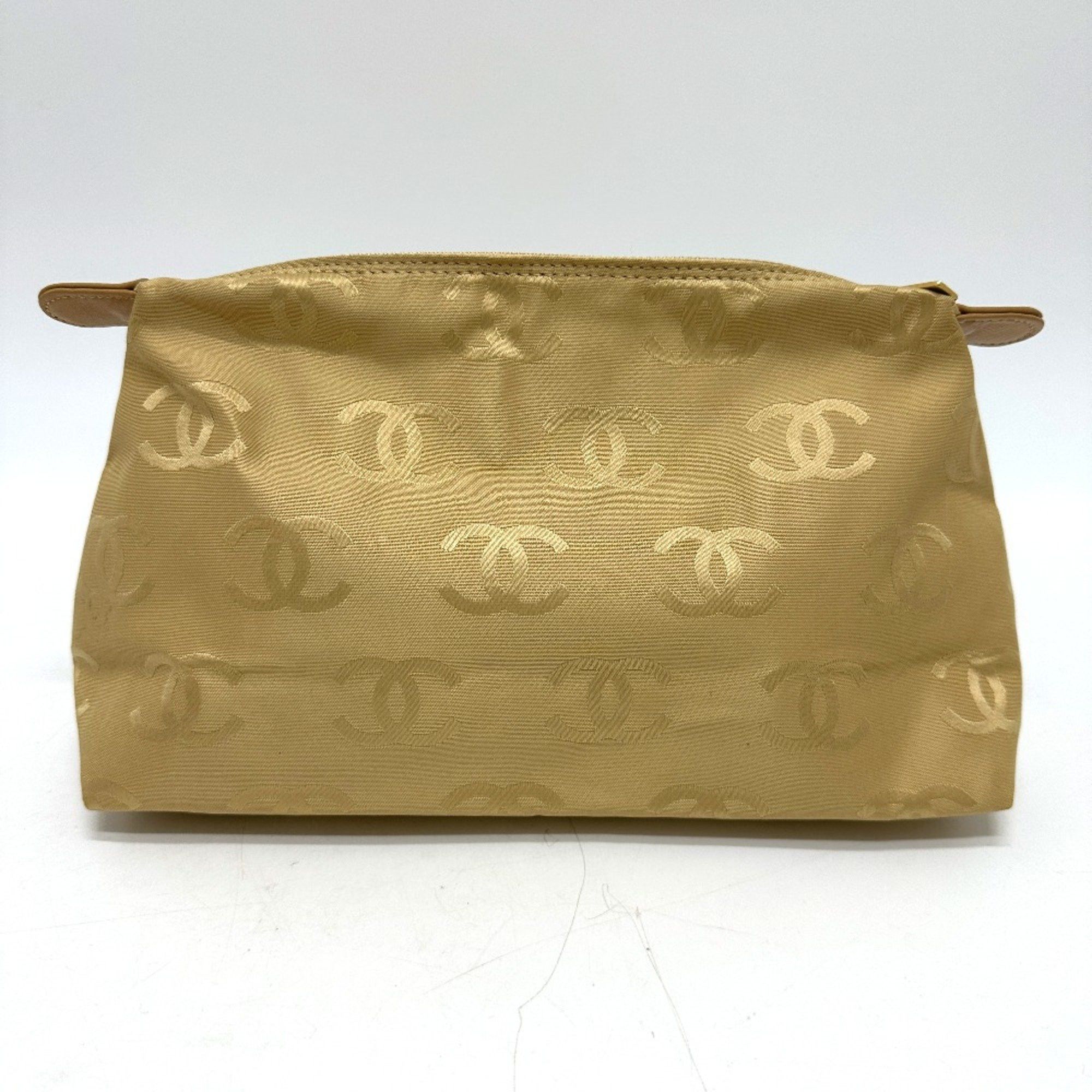 Chanel Chanel With bag pouch Tote Bag Beige Size ONE SIZE - 12 Thumbnail