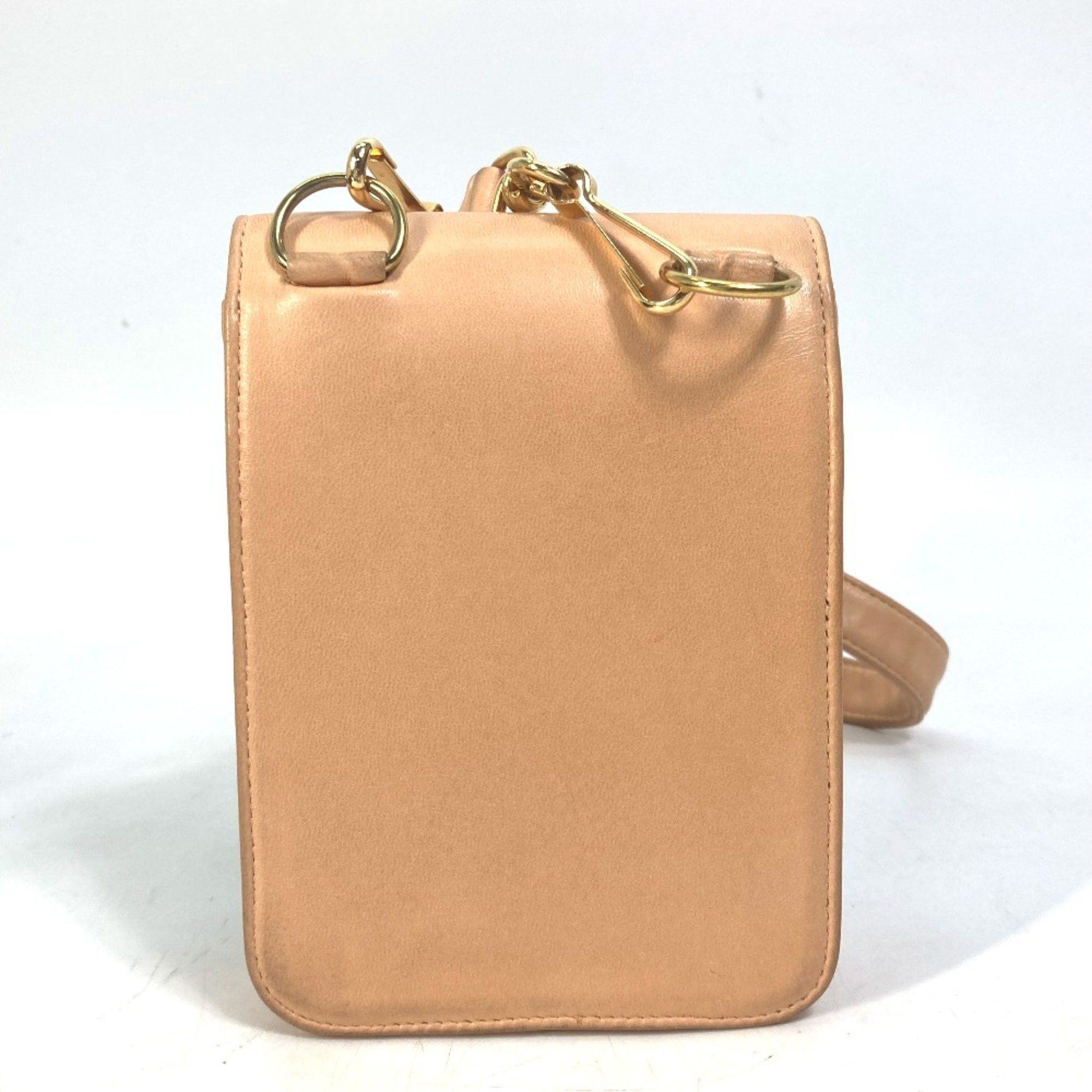 Chanel Chanel neck pouch smartphone pouch Shoulder Shoulder Shoulder Bag Pink Based Size ONE SIZE - 2 Thumbnail
