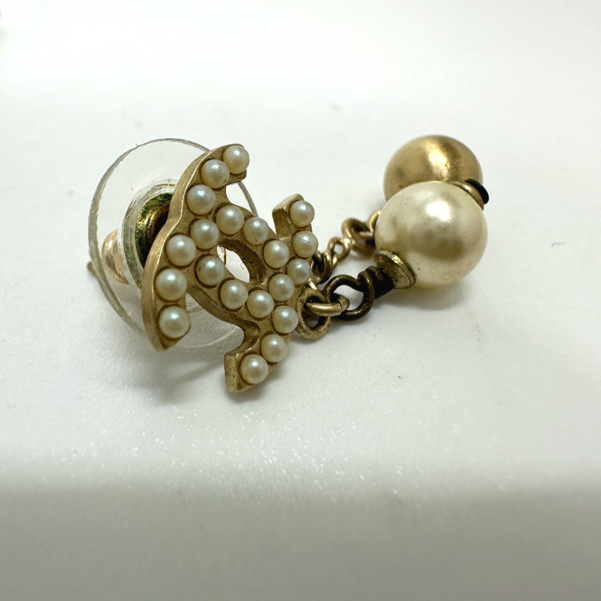 Chanel Chanel CC Mark 05A Pierce Gold Size ONE SIZE - 3 Thumbnail