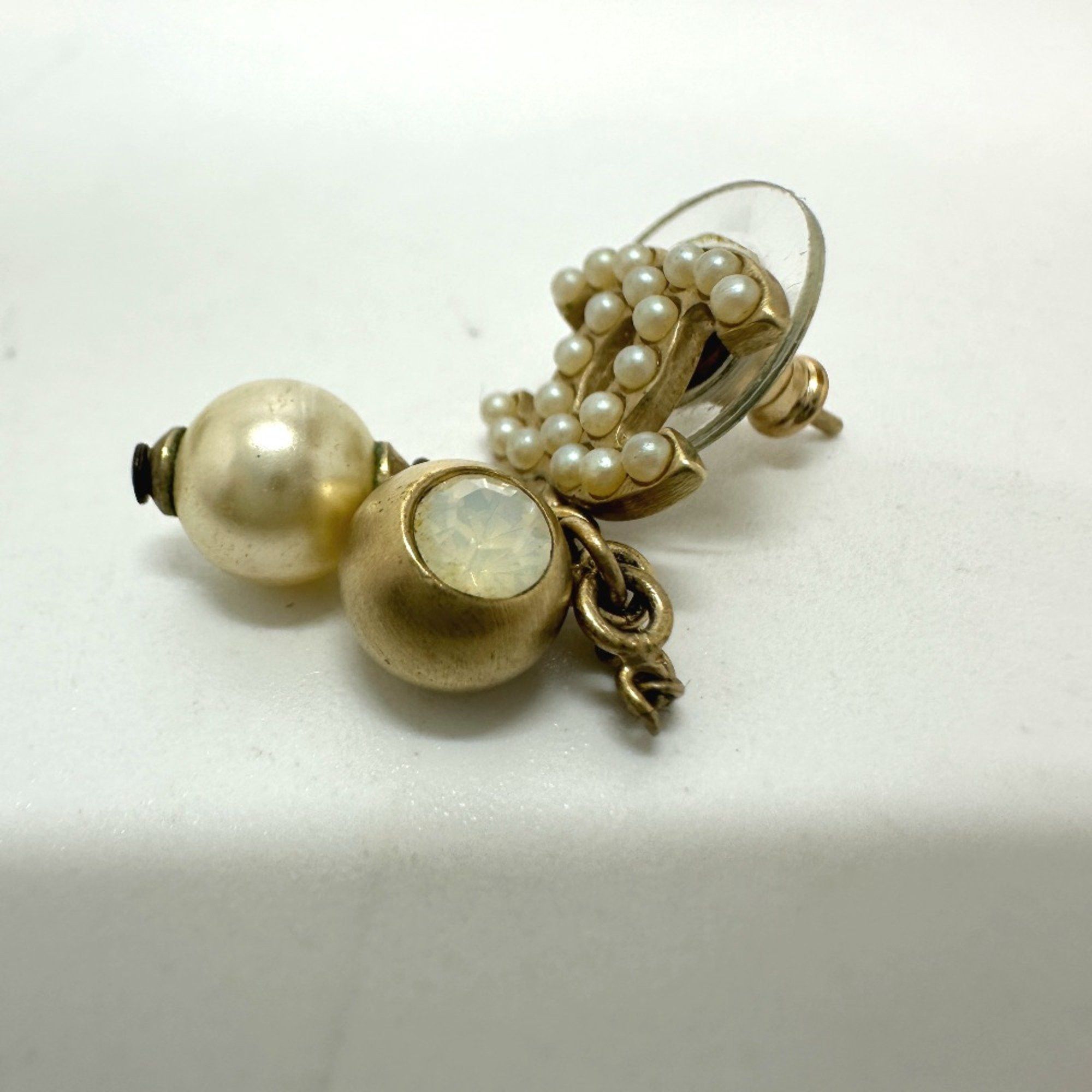 Chanel Chanel CC Mark 05A Pierce Gold Size ONE SIZE - 2 Thumbnail