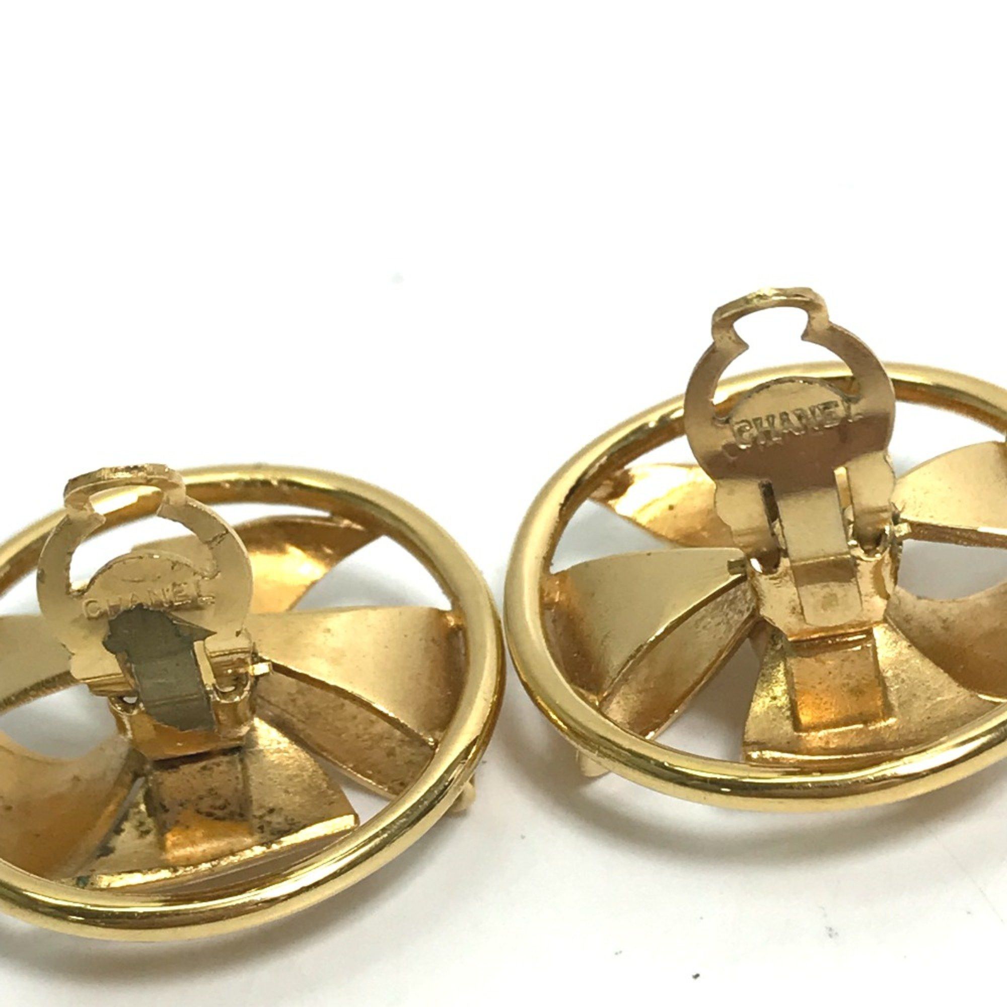Chanel Chanel vintage CC Mark Earrings Gold Size ONE SIZE - 4 Thumbnail