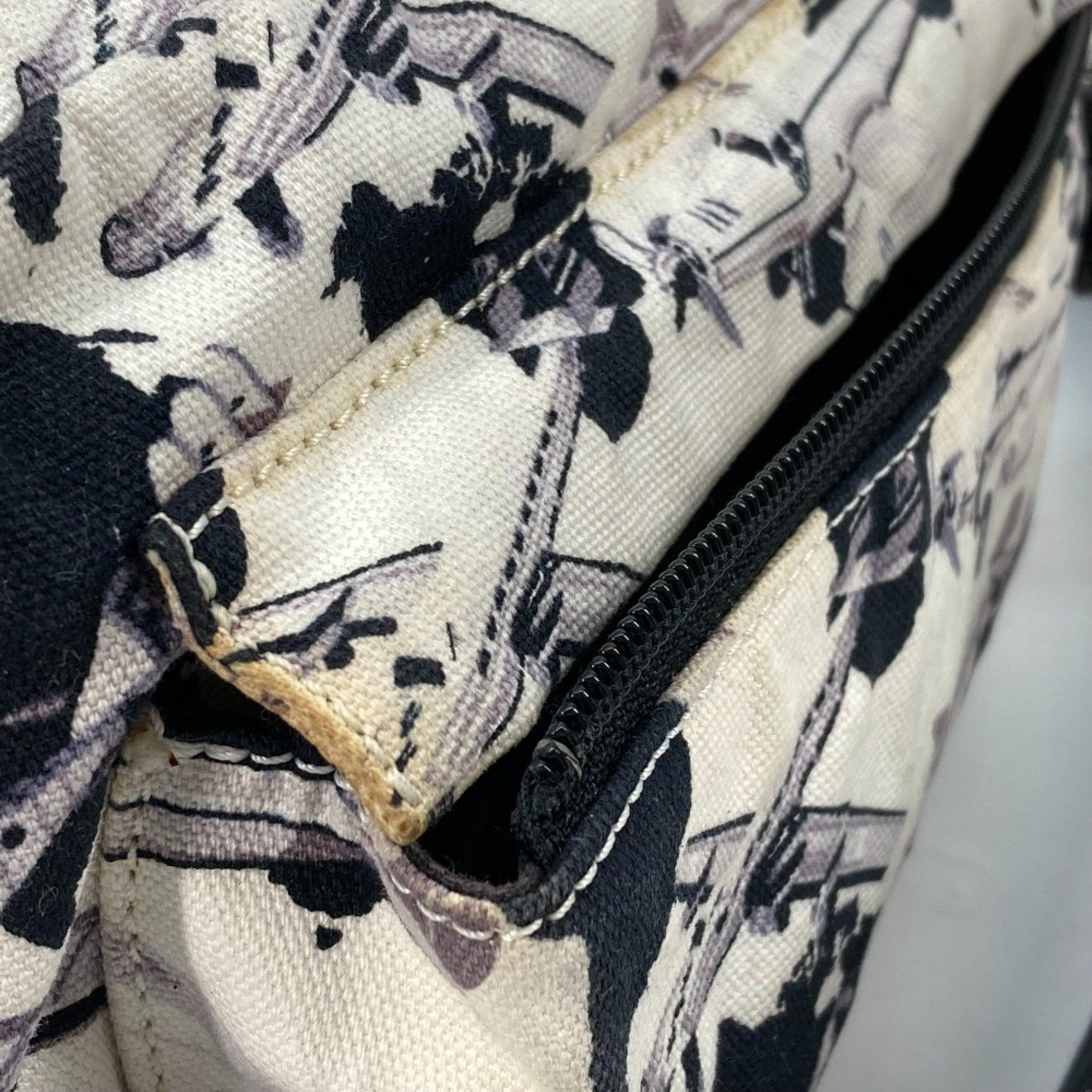 Chanel Chanel Airline Bag Crossbody Pochette Shoulder Bag Black White Size ONE SIZE - 10 Thumbnail