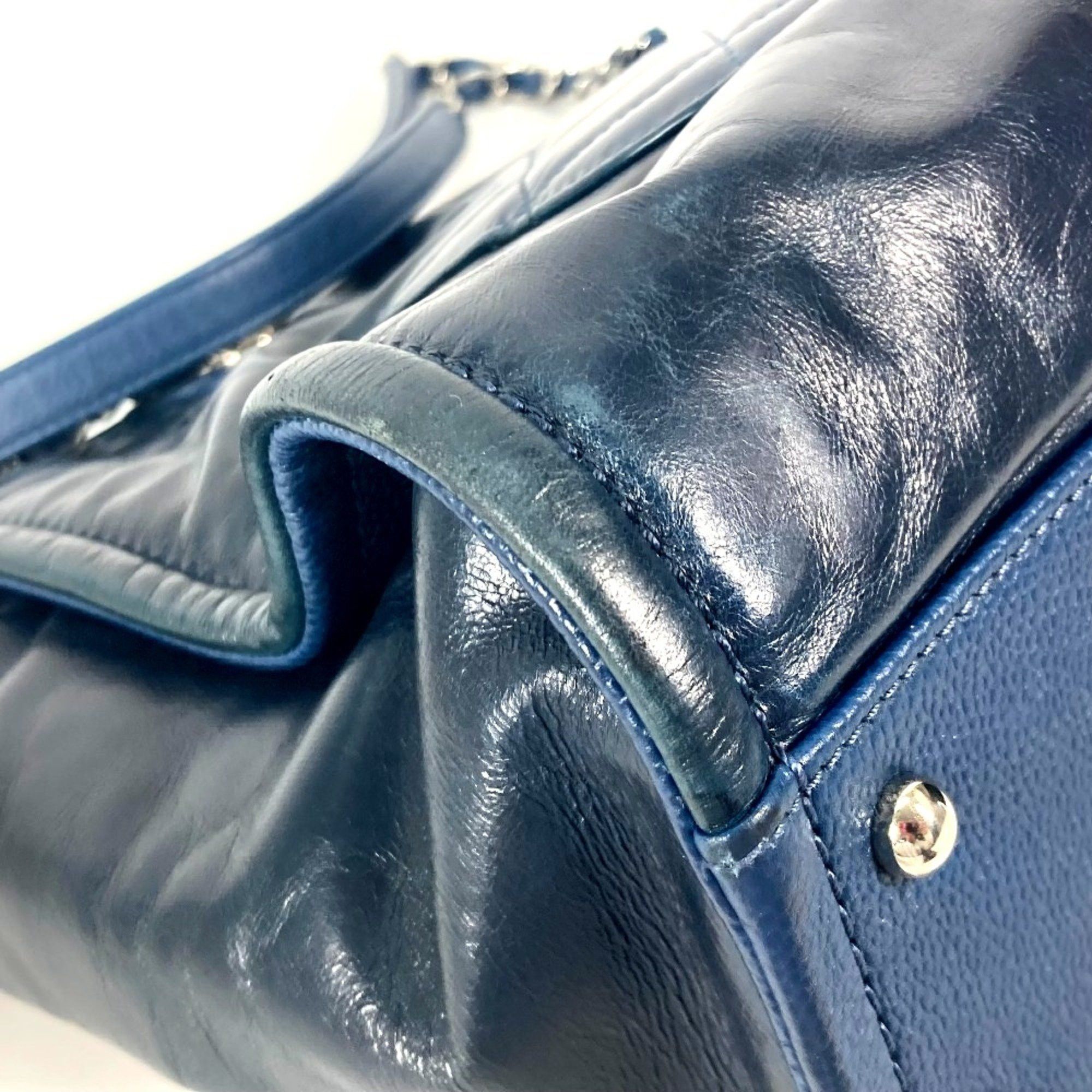 Chanel Chanel Logo Tote Bag Shoulder bag Bag Chain Shoulder Bag Navy Size ONE SIZE - 9 Thumbnail