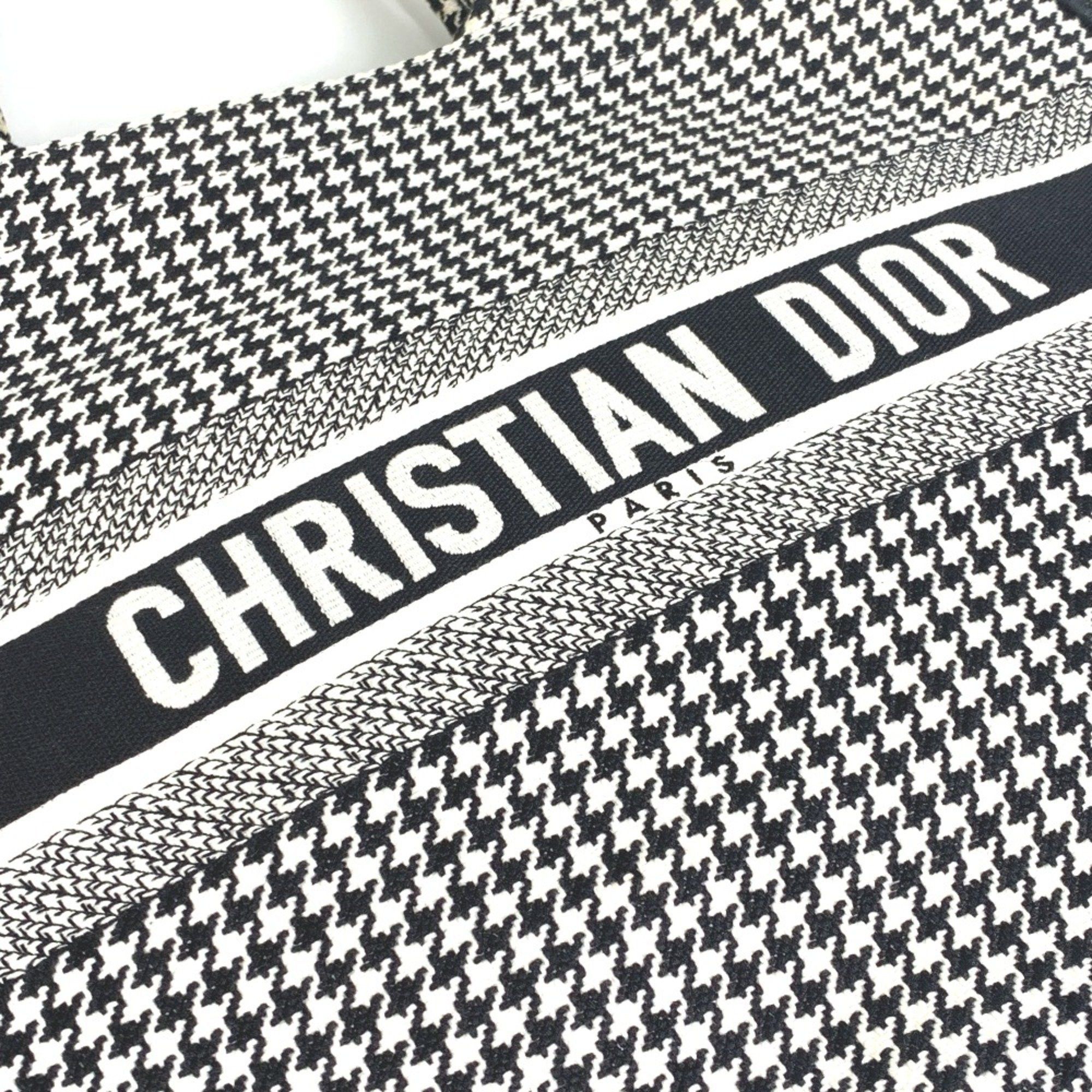 Dior CHRISTIAN DIOR Houndstooth Shoulder Bag bag book tote Tote Bag White/Black Size ONE SIZE - 9 Thumbnail