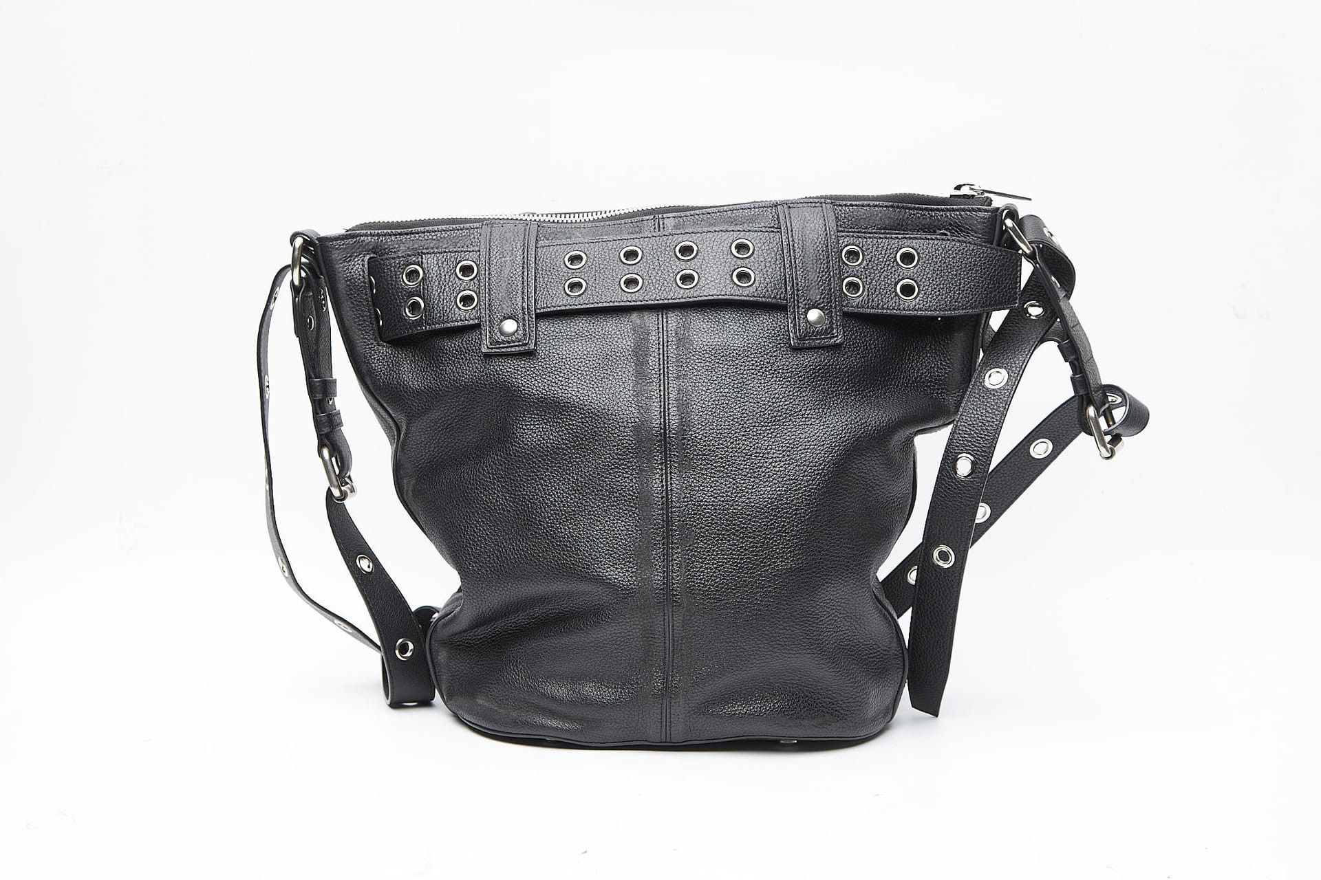 Balenciaga Black Medium Emo Bucket Leather Bag Size ONE SIZE - 3 Thumbnail
