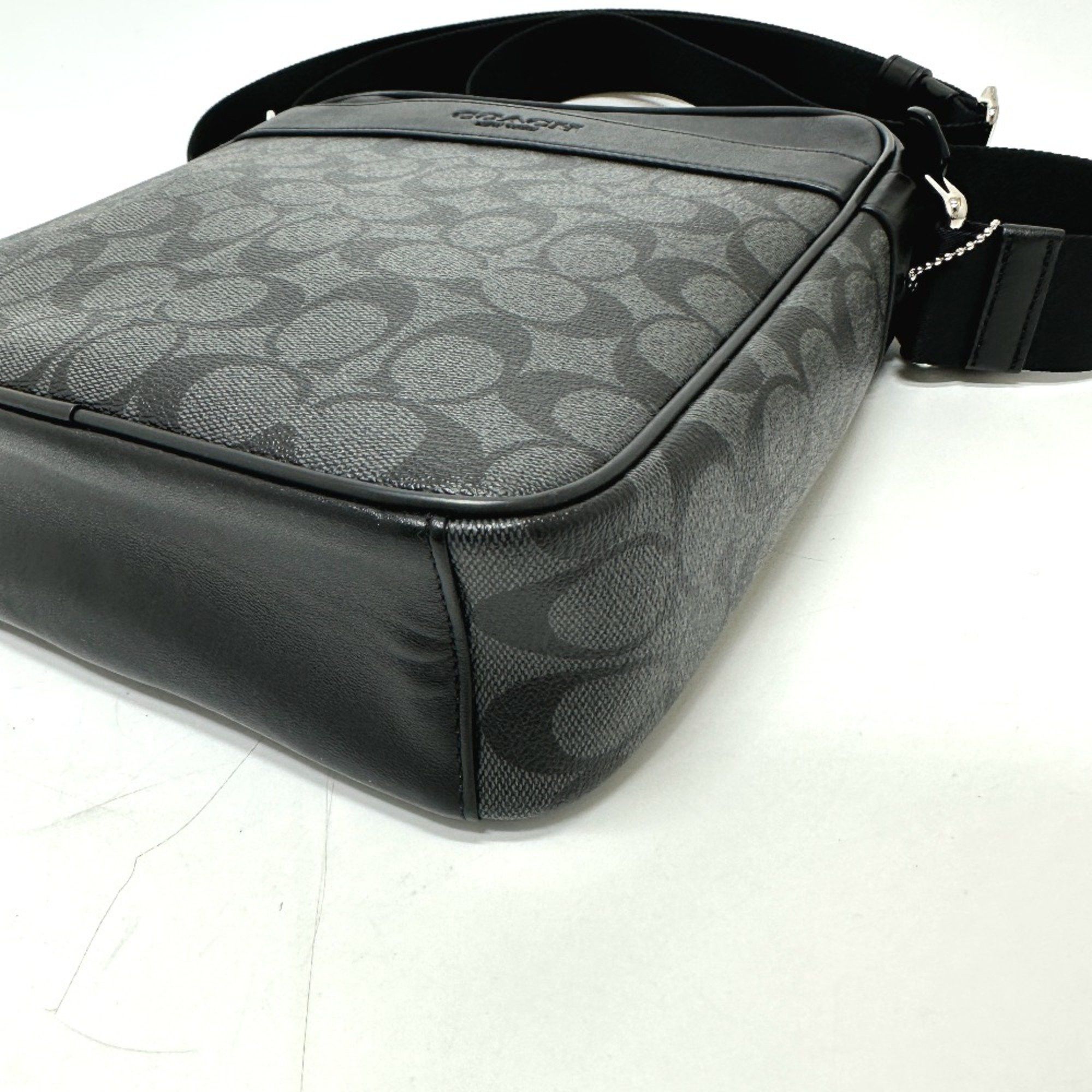 Coach coach F71764 Flight Shoulder Bag Black Size ONE SIZE - 4 Thumbnail