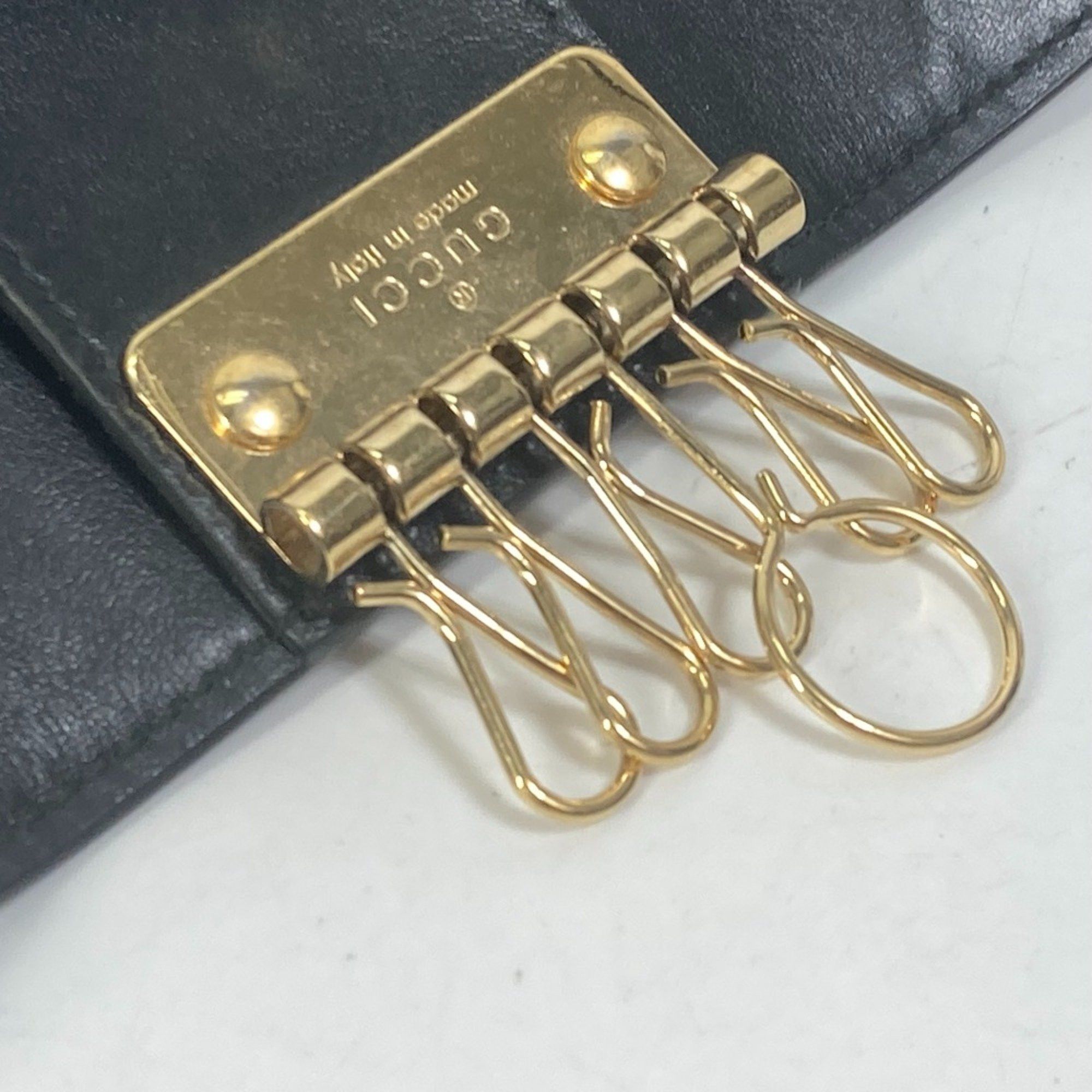 Gucci Gucci 547588 logo Key Case Black Gold Size ONE SIZE - 12 Thumbnail