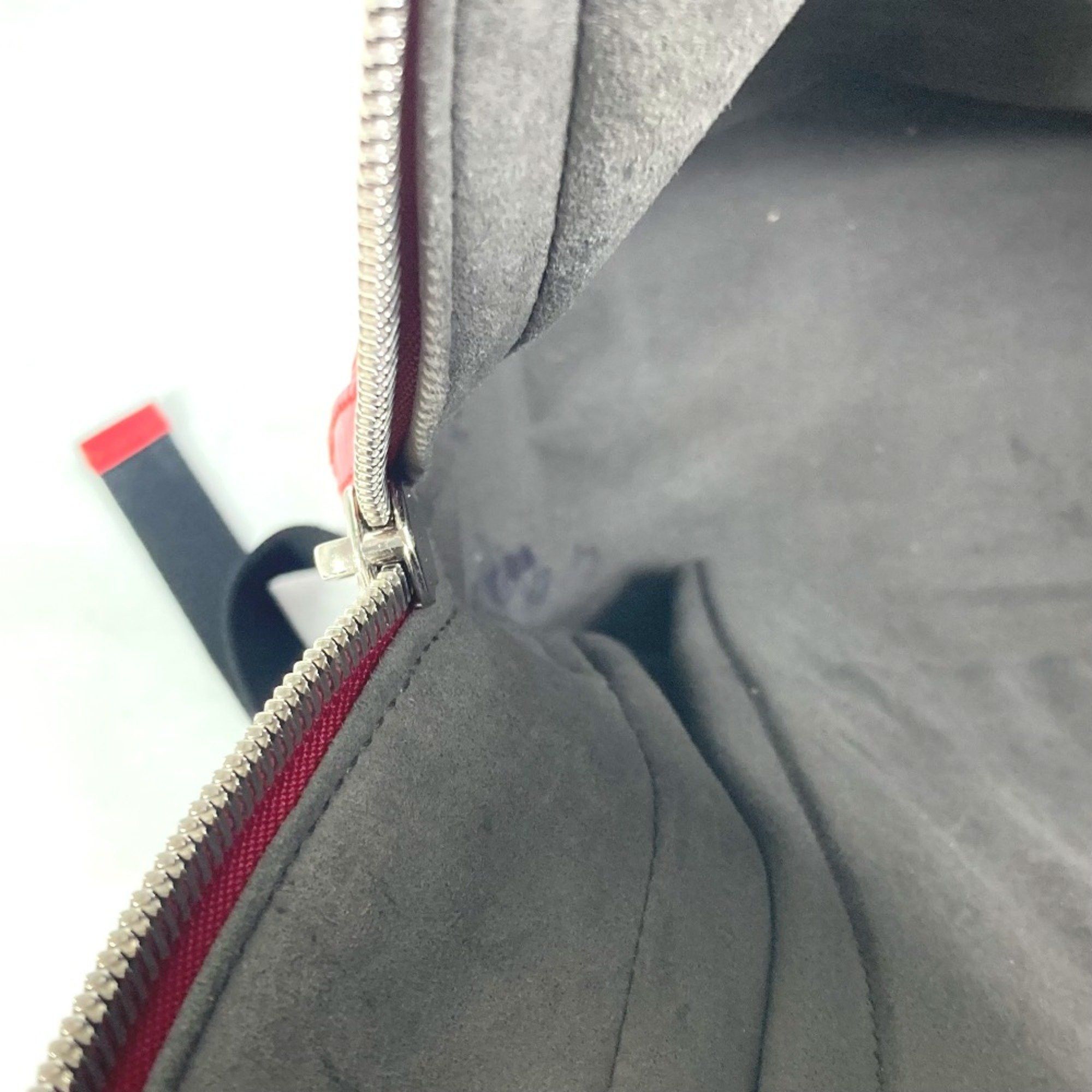 Gucci Gucci 406370 Guccissima backpack bag Backpack Red Size ONE SIZE - 15 Thumbnail
