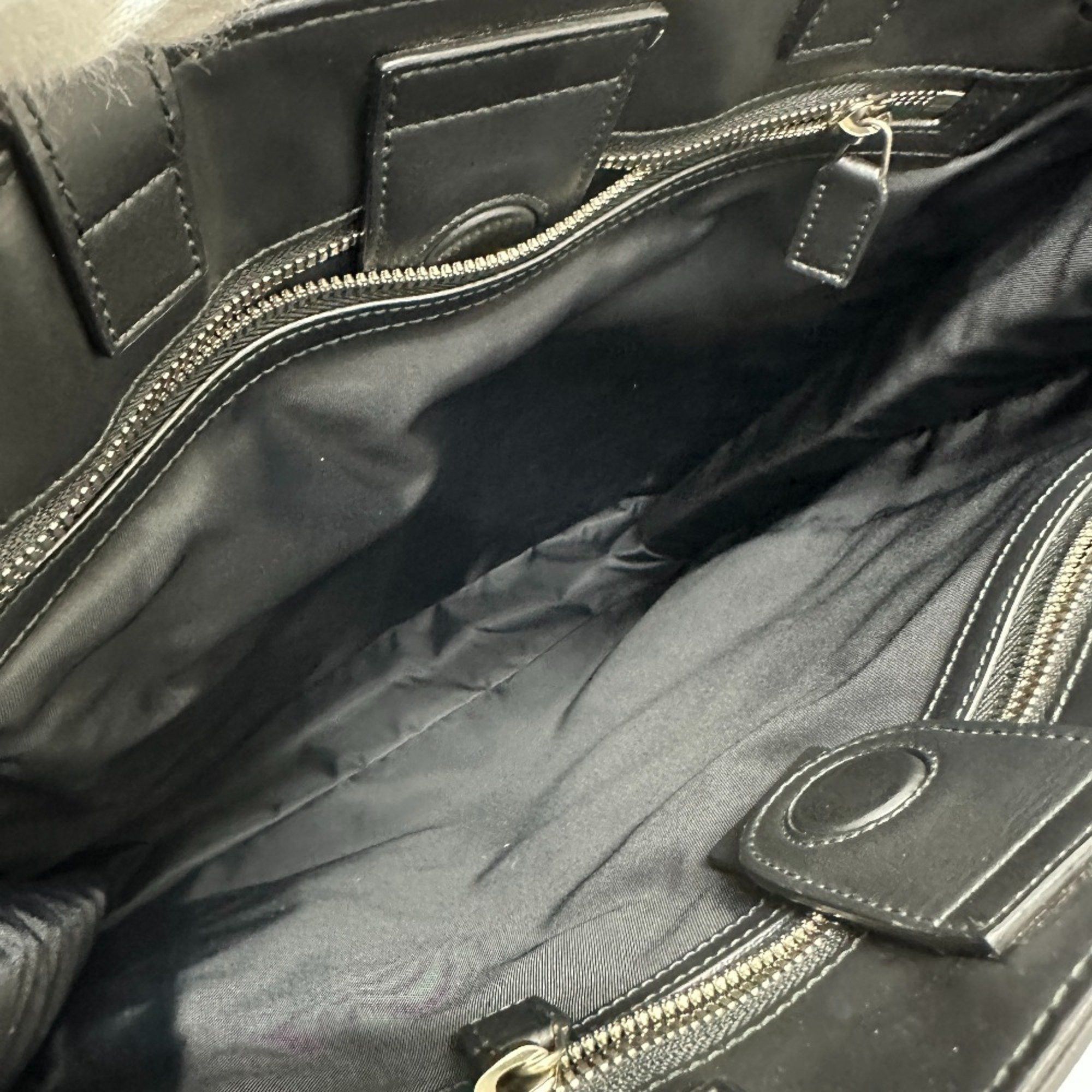 Gucci Gucci 456217 GG Hand Bag Tote Bag Beige Black Size ONE SIZE - 3 Thumbnail