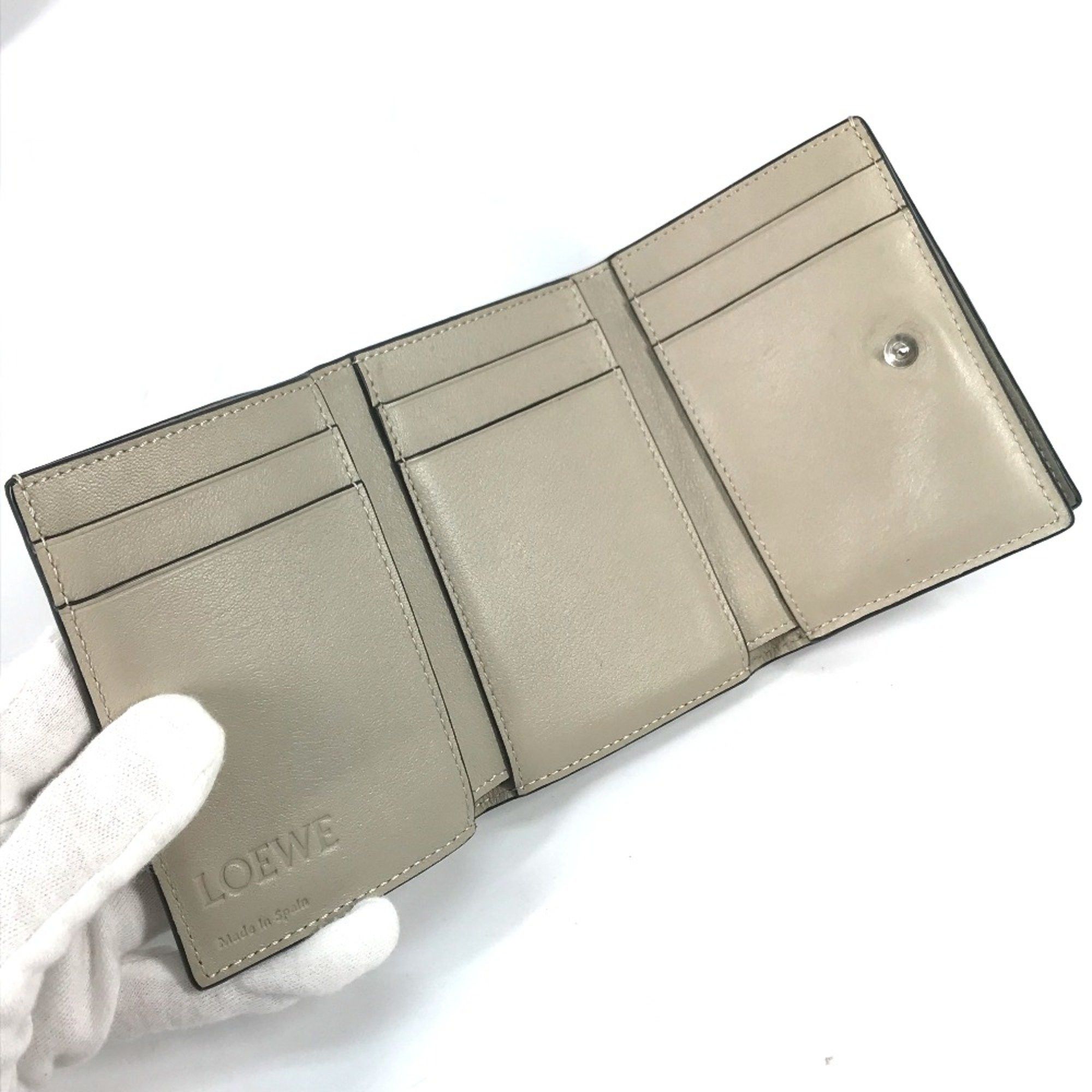Loewe Loewe anagram Compact wallet Trifold wallet Green Brown Size ONE SIZE - 13 Thumbnail