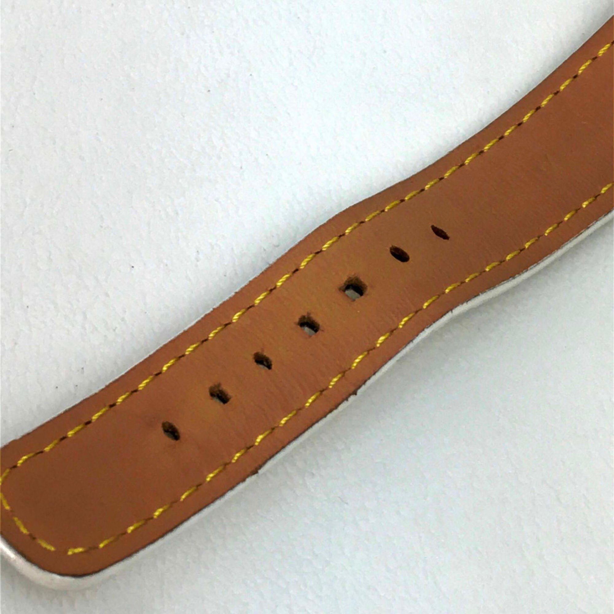 Louis Vuitton Louis Vuitton Q221J Quartz Wristwatch Silver Wine red Based Size ONE SIZE - 8 Thumbnail