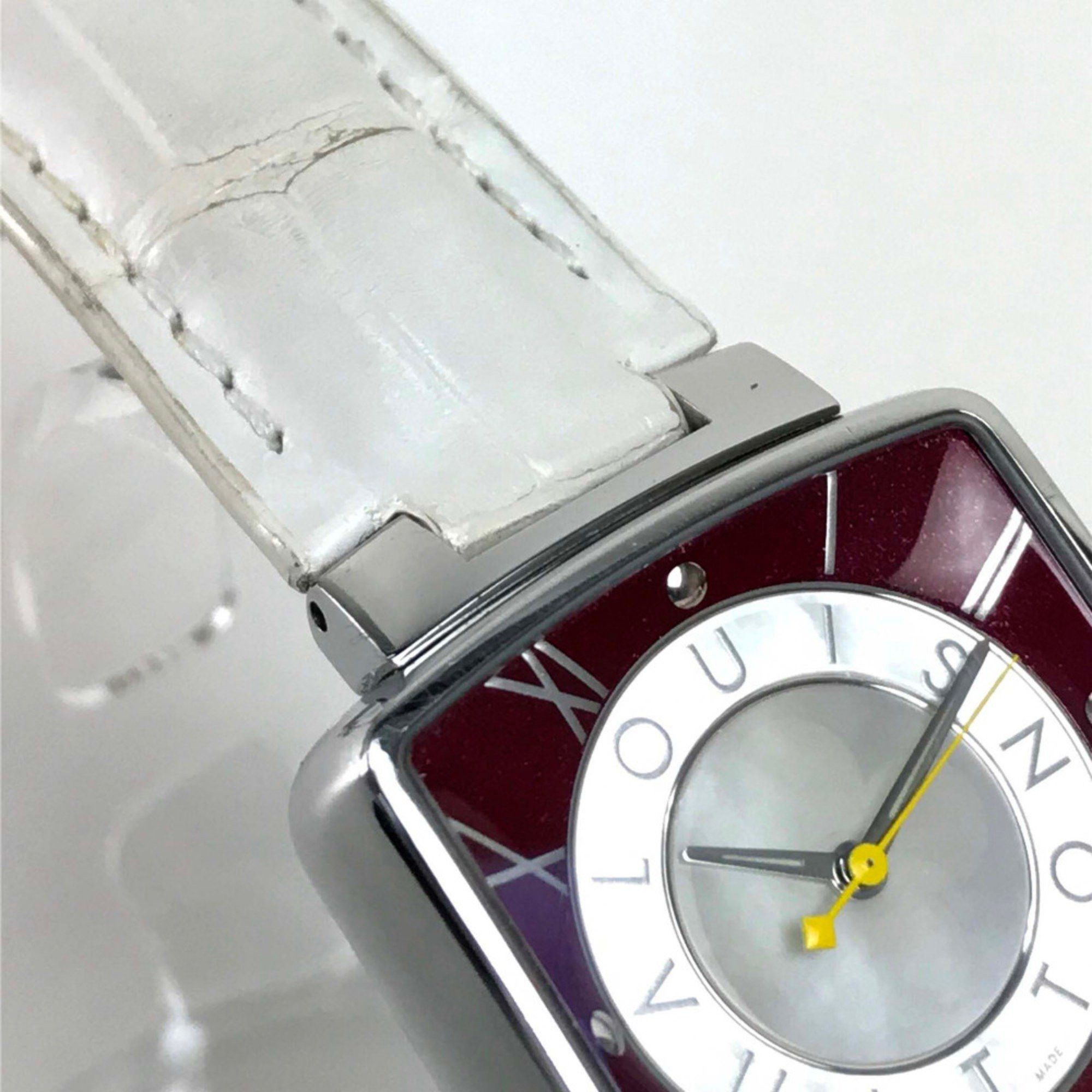 Louis Vuitton Louis Vuitton Q221J Quartz Wristwatch Silver Wine red Based Size ONE SIZE - 4 Thumbnail