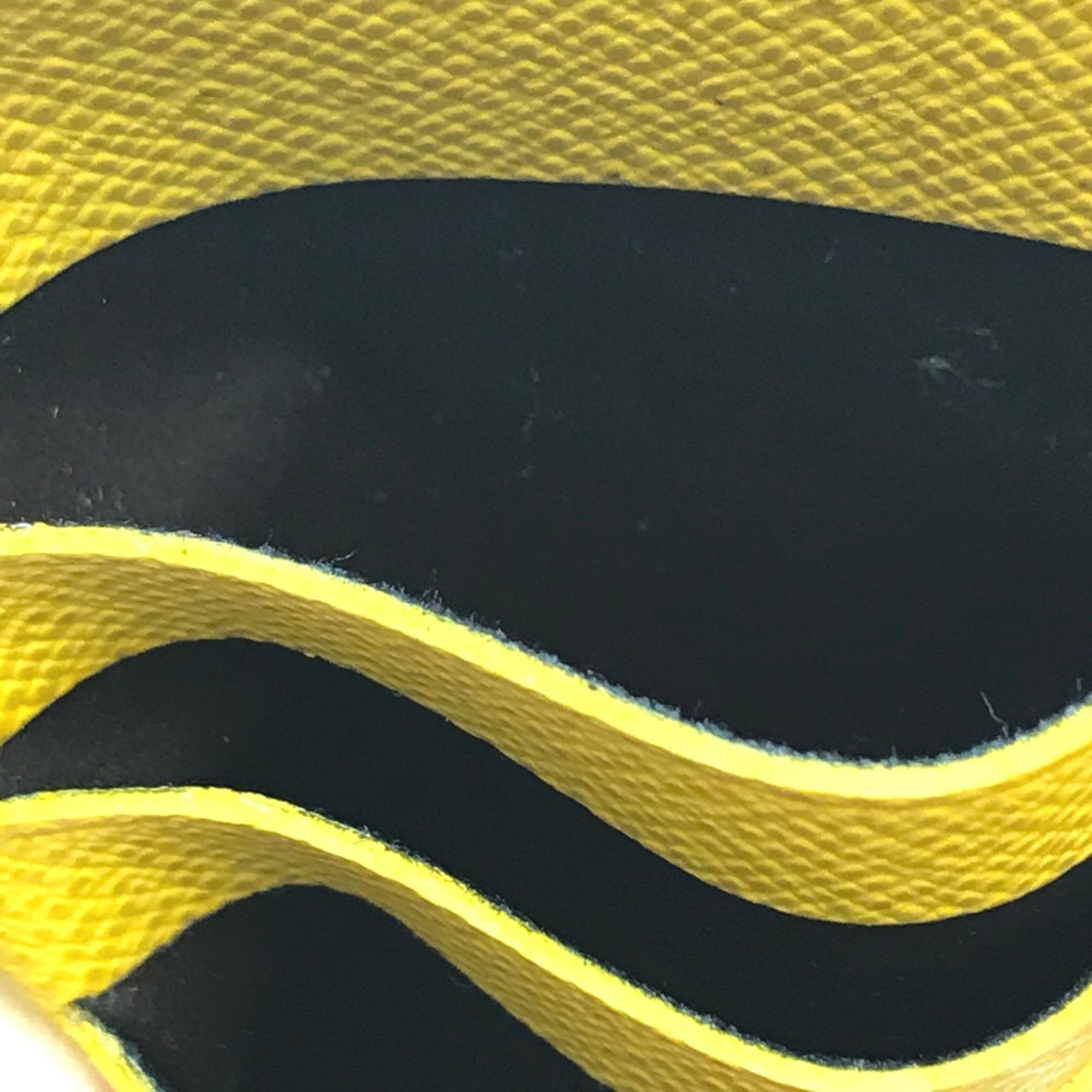 Louis Vuitton Louis Vuitton M42087 Taiga Long Wallet Jaune yellow Size ONE SIZE - 10 Thumbnail