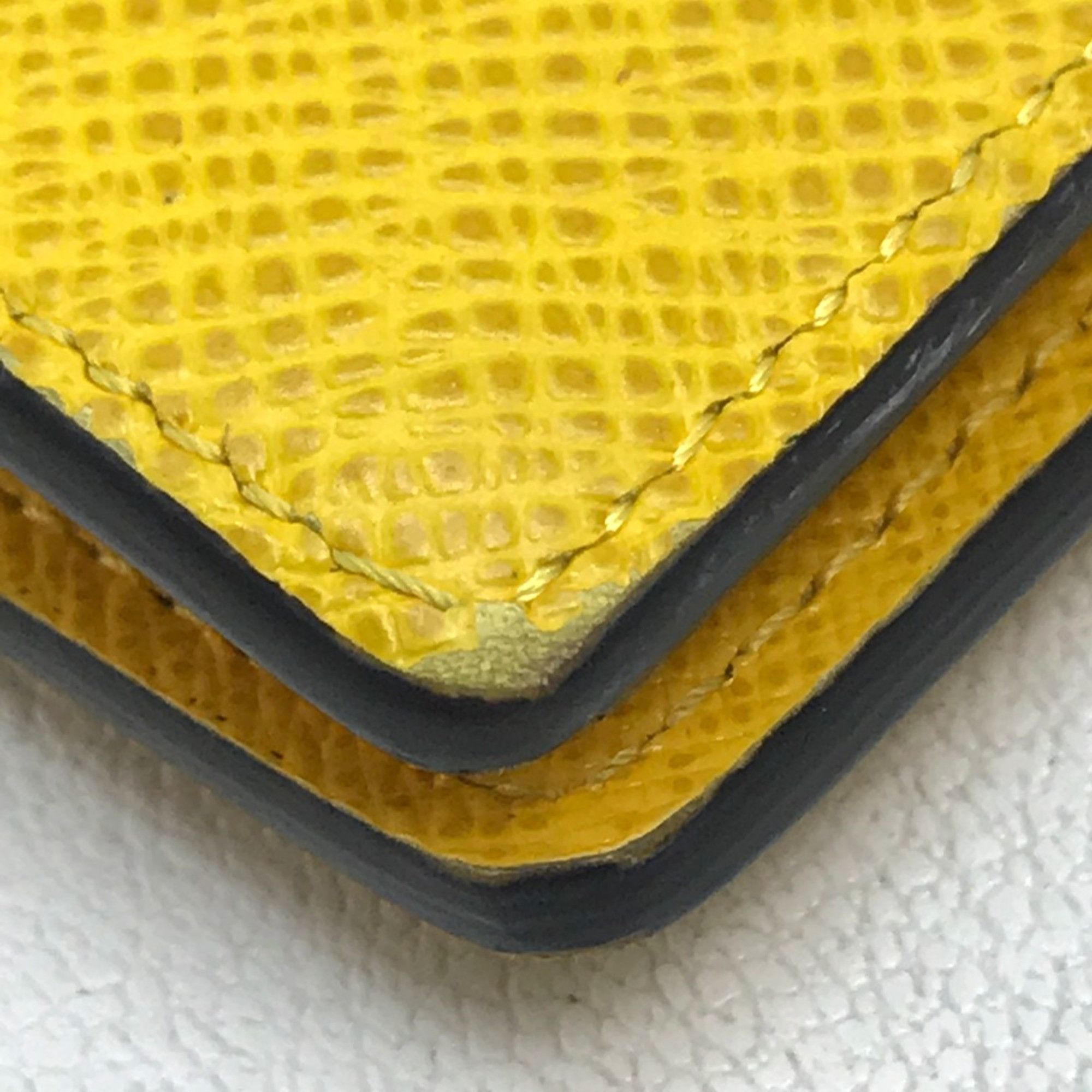 Louis Vuitton Louis Vuitton M42087 Taiga Long Wallet Jaune yellow Size ONE SIZE - 3 Thumbnail