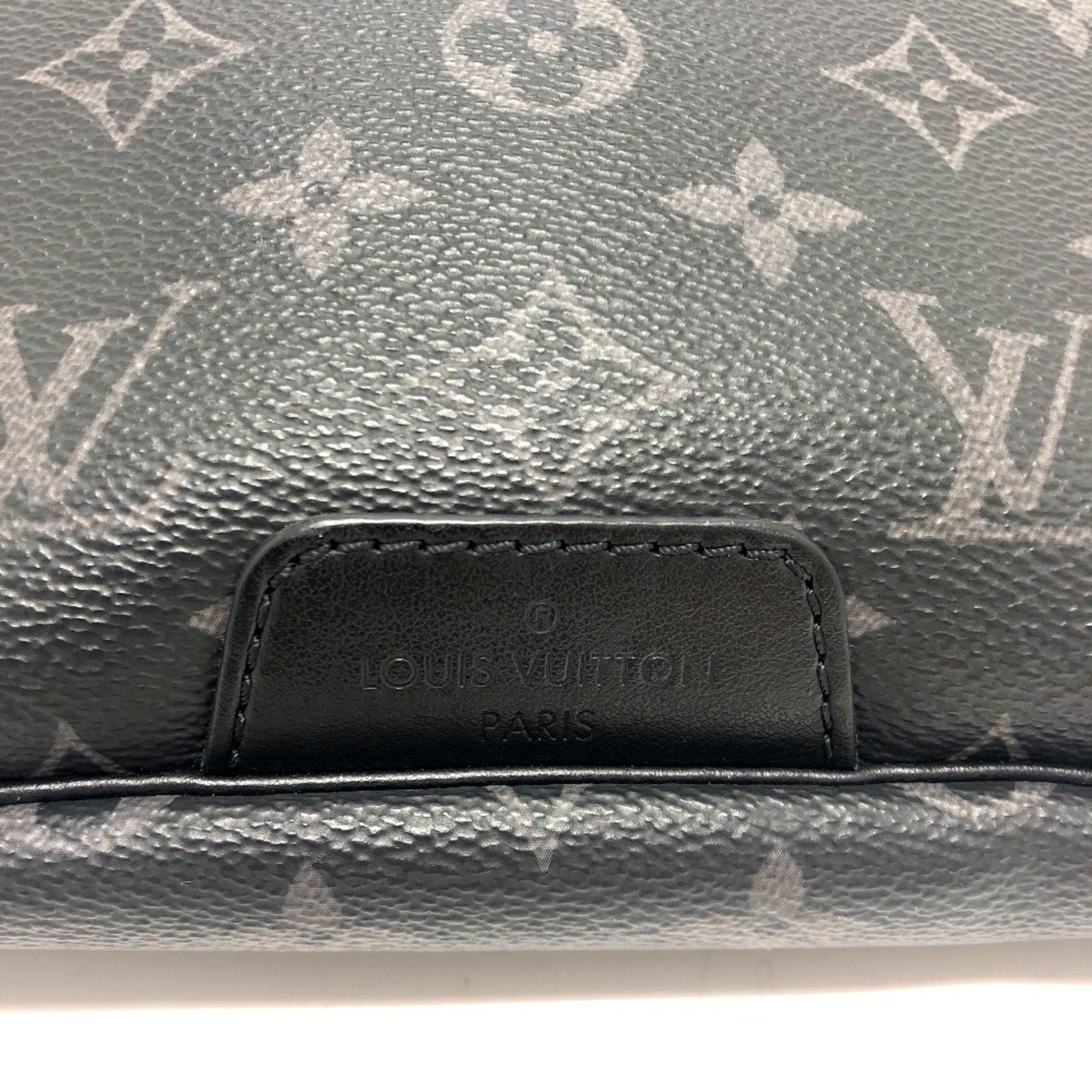 Louis Vuitton Louis Vuitton M44336 MonogramEclipse Bag Discovery-Bum Bag PM body bag Black Size ONE SIZE - 6 Thumbnail