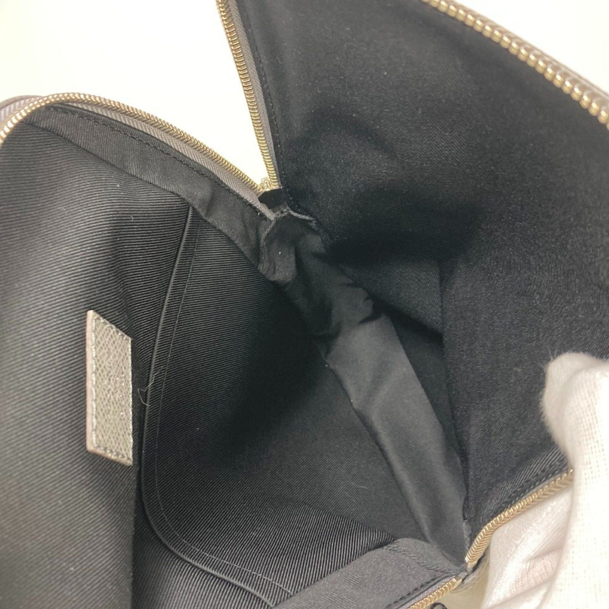 Louis Vuitton Louis Vuitton M30801 Taiga Bag Shoulder Bag Gris gray Size ONE SIZE - 11 Thumbnail
