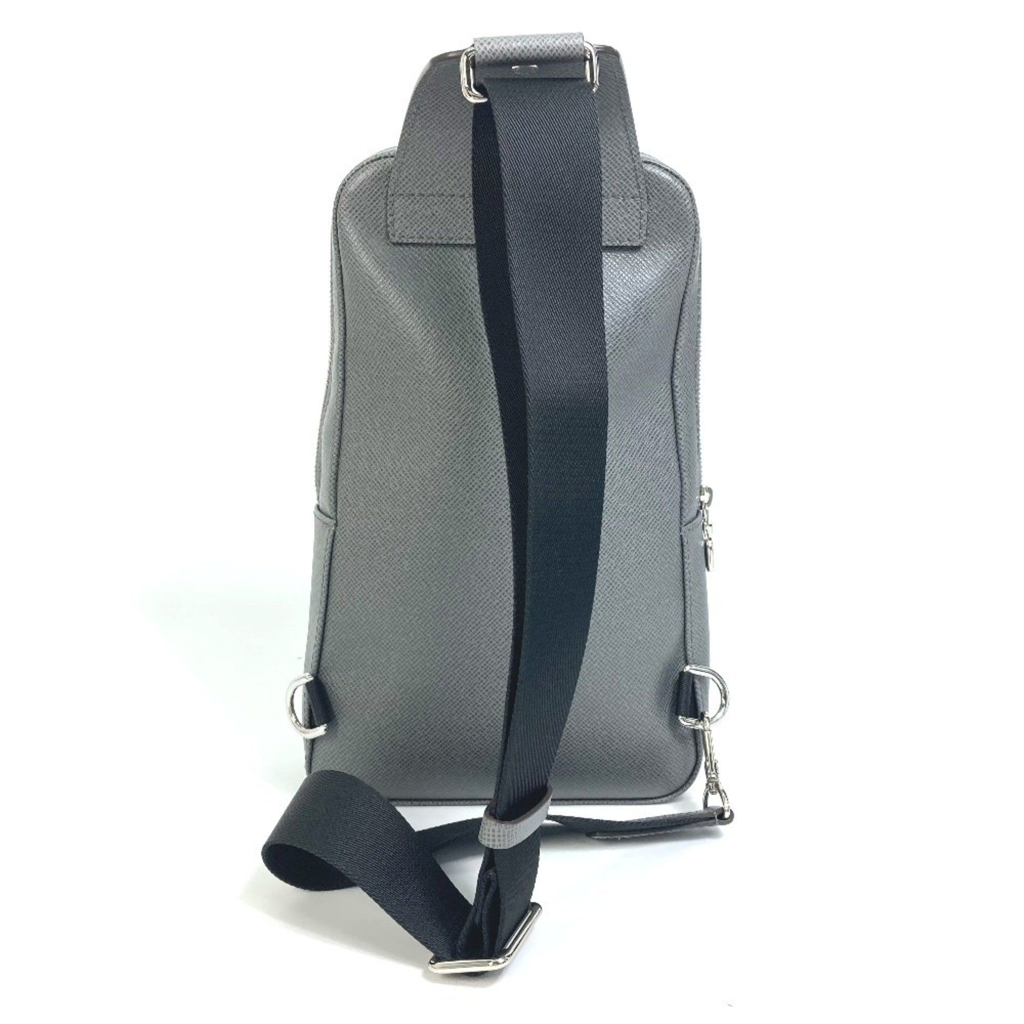 Louis Vuitton Louis Vuitton M30801 Taiga Bag Shoulder Bag Gris gray Size ONE SIZE - 2 Thumbnail