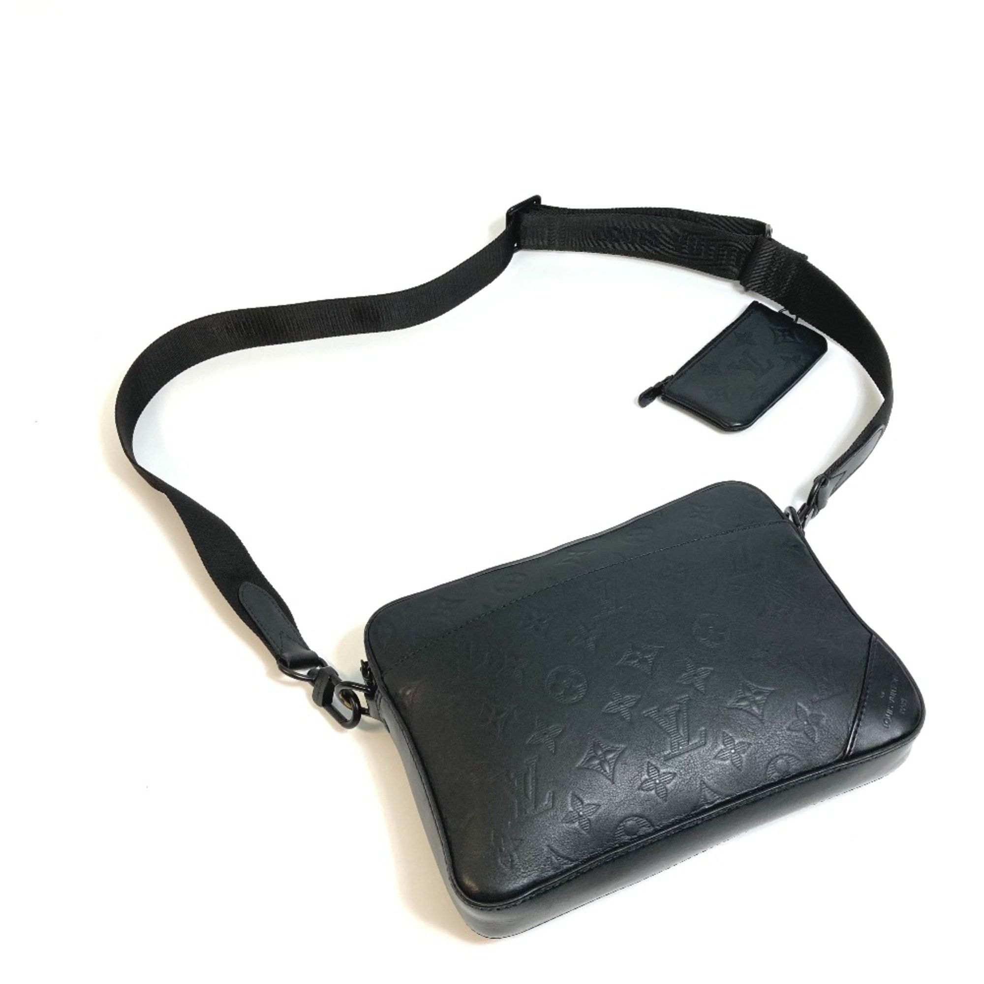 Louis Vuitton Louis Vuitton M69827 Monogram shadow Bag Crossbody body bag Black Size ONE SIZE - 3 Thumbnail