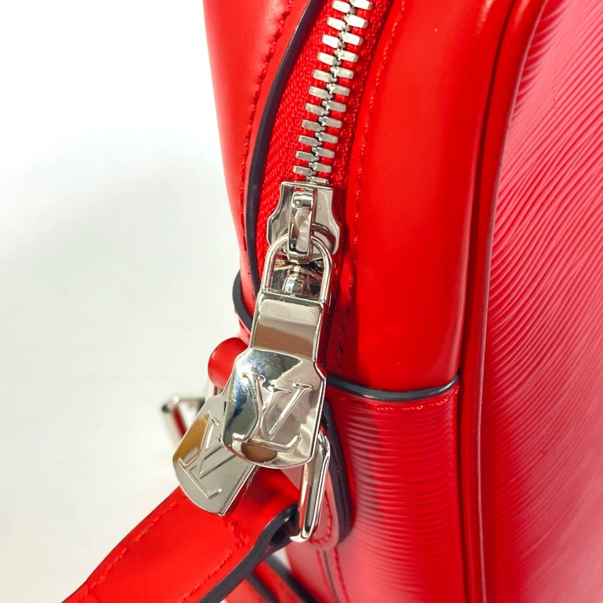 Louis Vuitton Louis Vuitton M53417 Epi DanubePM bag supreme collaboration Shoulder Bag Red SilverHardware Size ONE SIZE - 8 Thumbnail