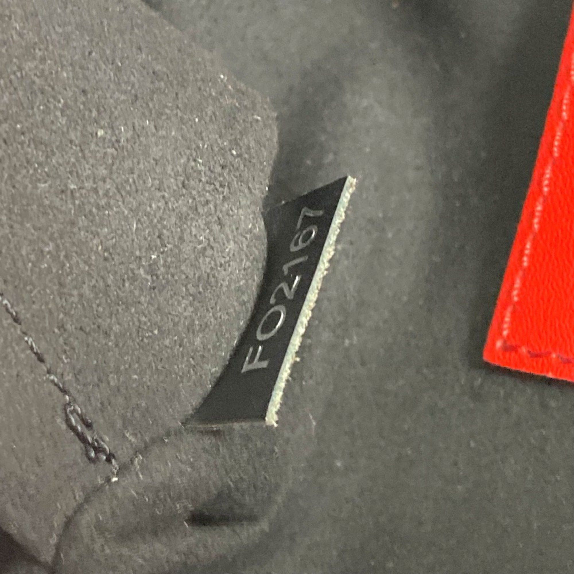 Louis Vuitton Louis Vuitton M53417 Epi DanubePM bag supreme collaboration Shoulder Bag Red SilverHardware Size ONE SIZE - 13 Thumbnail