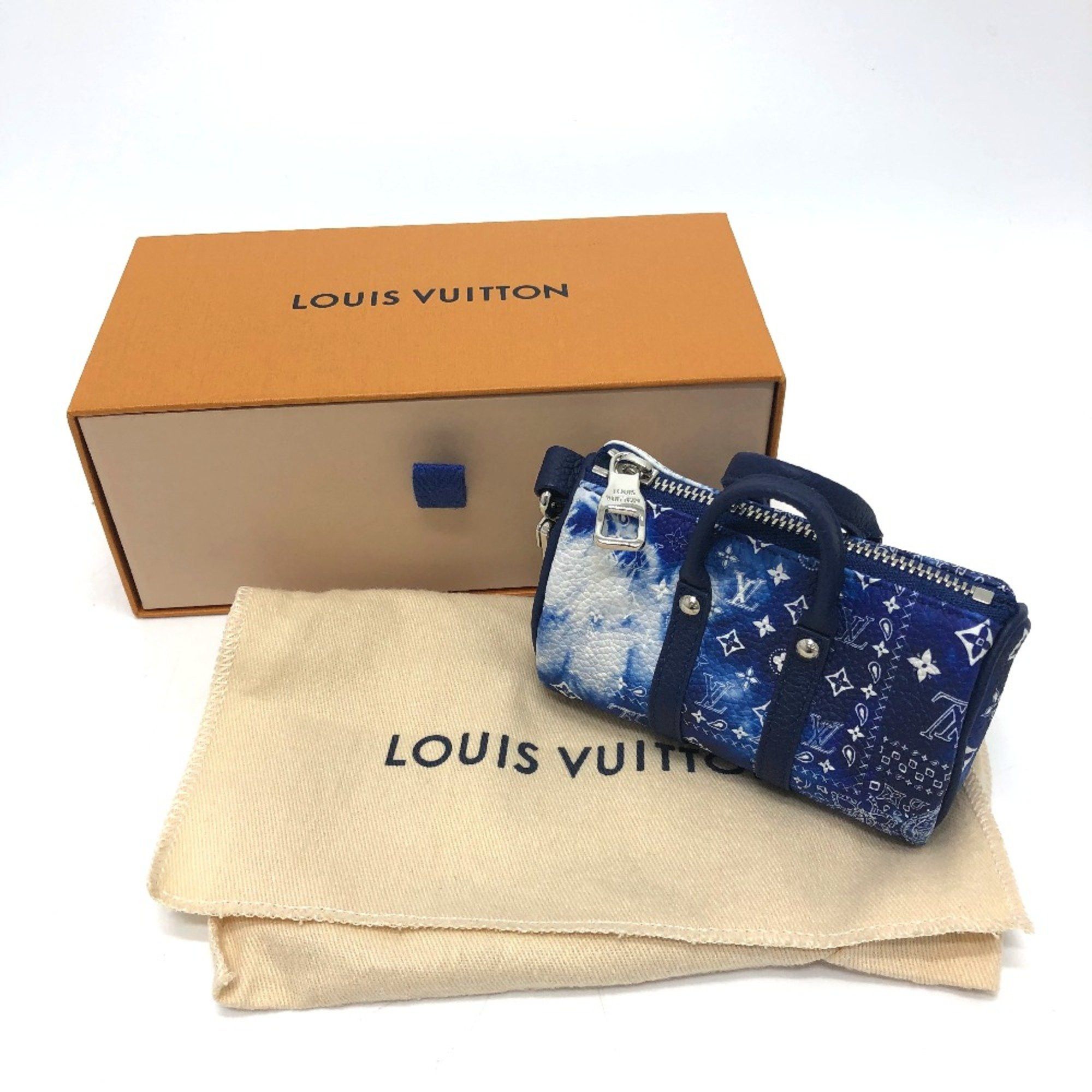 Louis Vuitton Louis Vuitton MP3337 Monogram bandana bag/accessories Key Holder blue SilverHardware Size ONE SIZE - 12 Thumbnail