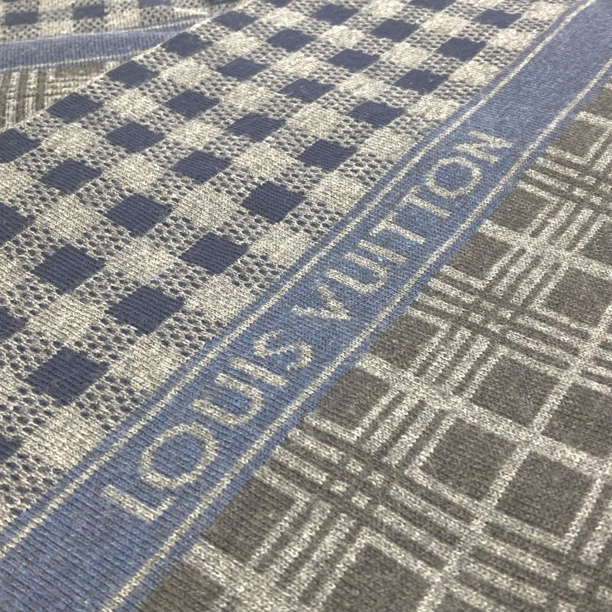 Louis Vuitton Louis Vuitton M74955 Scarf gray Navy Size ONE SIZE - 2 Thumbnail