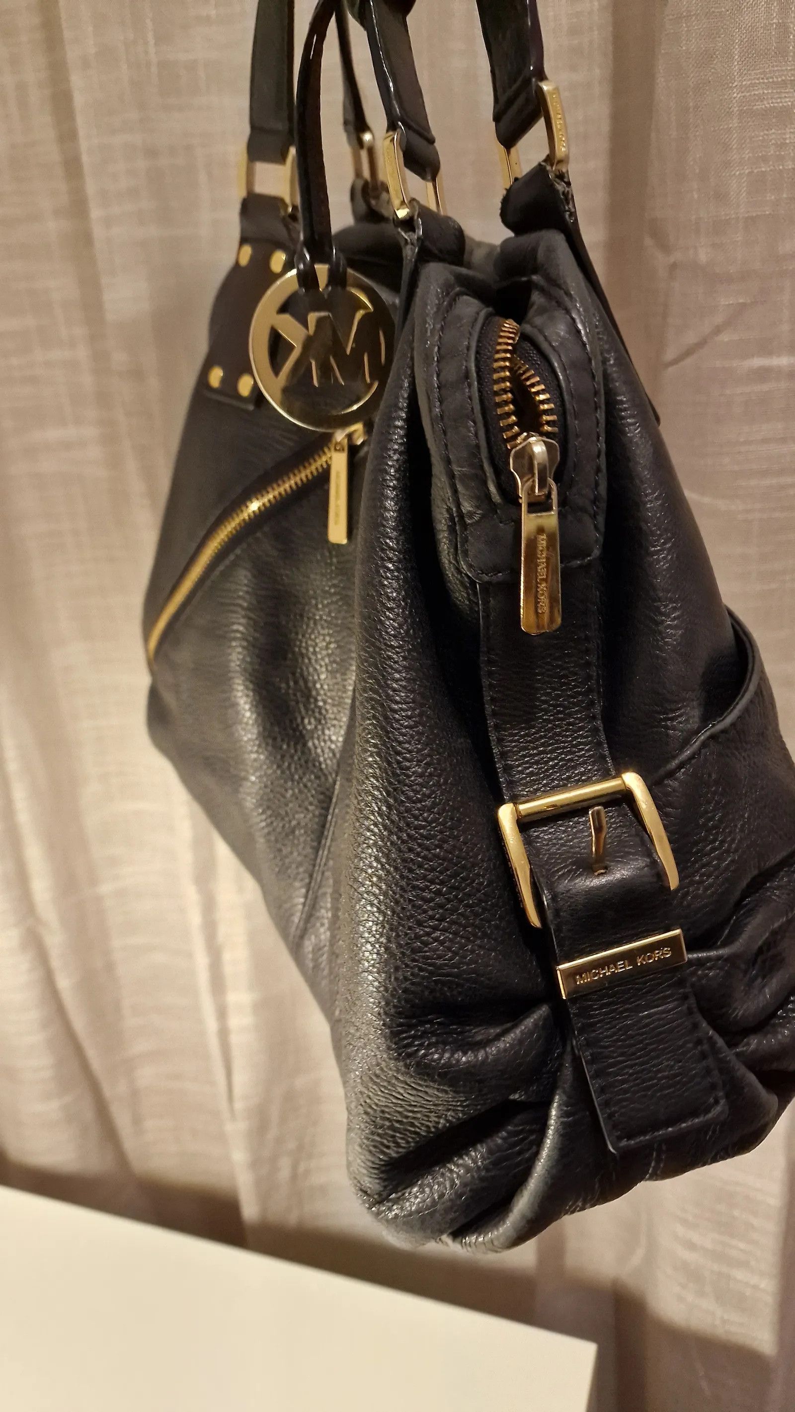 Michael Kors Michael Kors Bucket Bag Size ONE SIZE - 3 Thumbnail