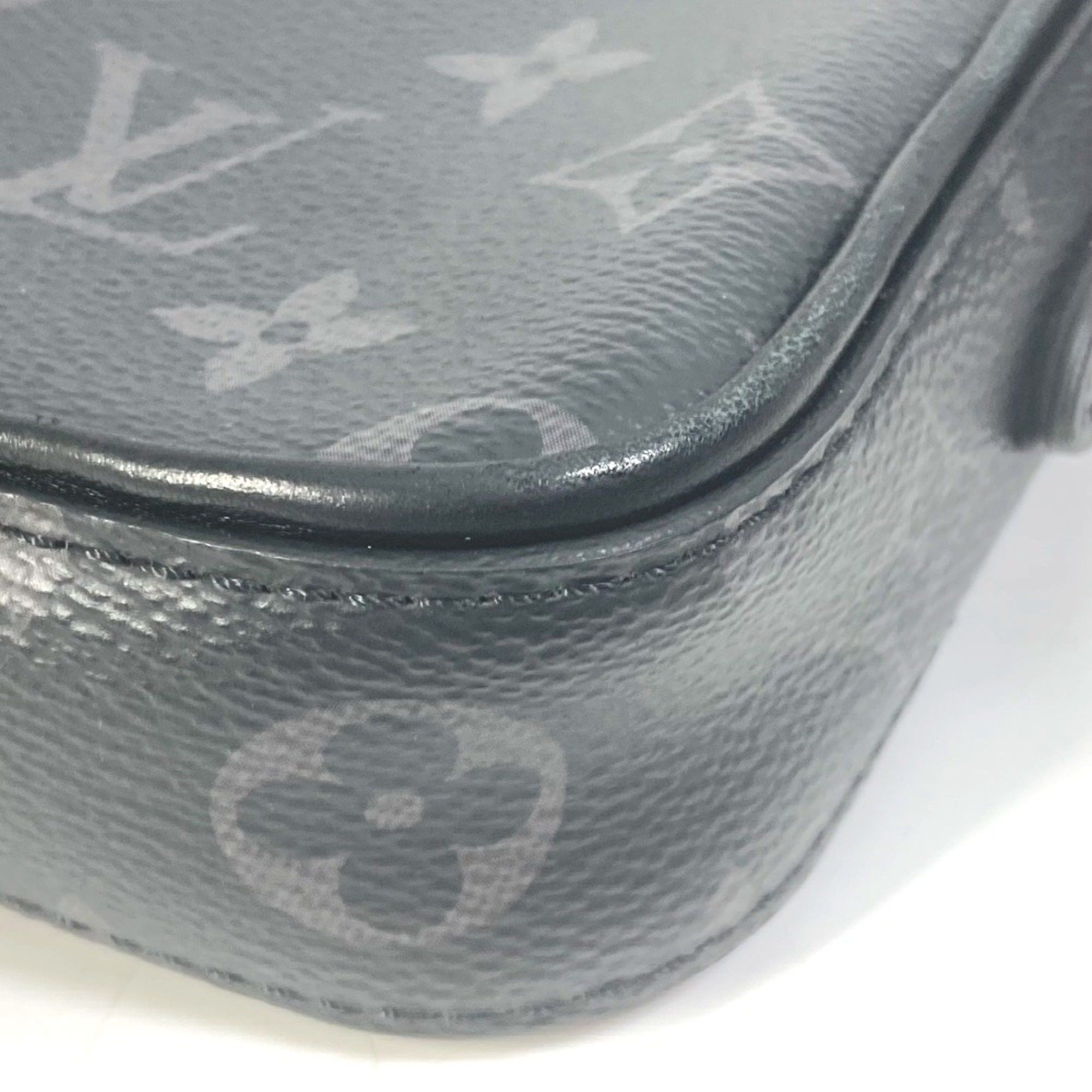Louis Vuitton Louis Vuitton M45928 Monogram Eclipse Trunk Print Bag Comic Crossbody Shoulder Bag Black Size ONE SIZE - 8 Thumbnail