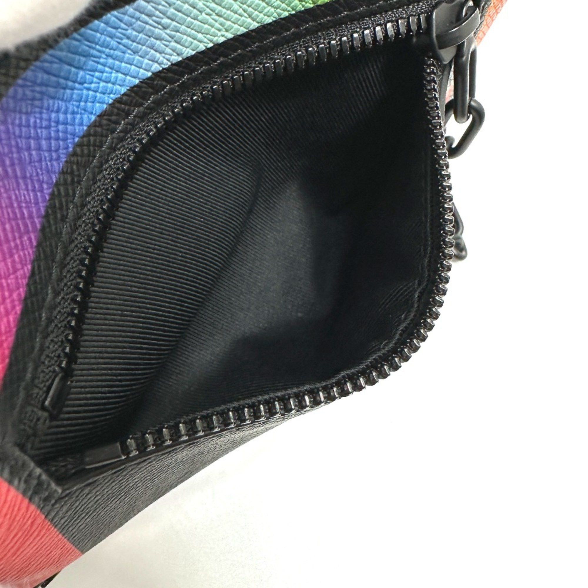 Louis Vuitton Louis Vuitton M30351 Taiga Shoulder Bag Black Size ONE SIZE - 11 Thumbnail
