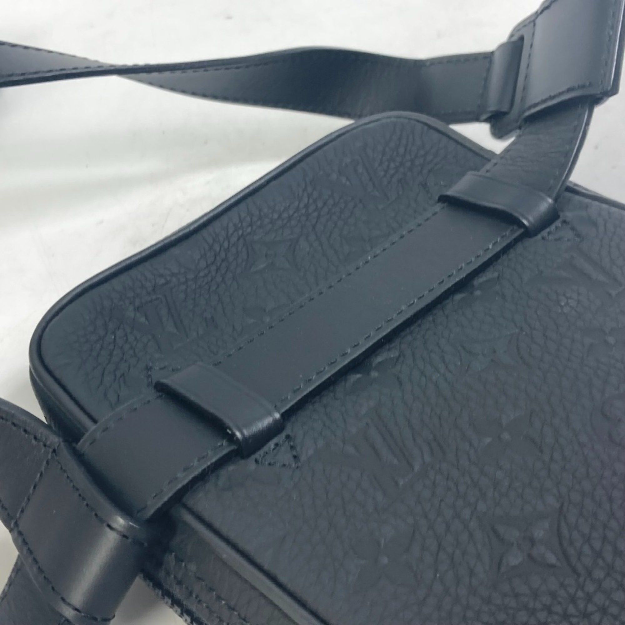 Louis Vuitton Louis Vuitton M53298 Monogram Cross body bag Shoulder Bag Black Orange Size ONE SIZE - 8 Thumbnail